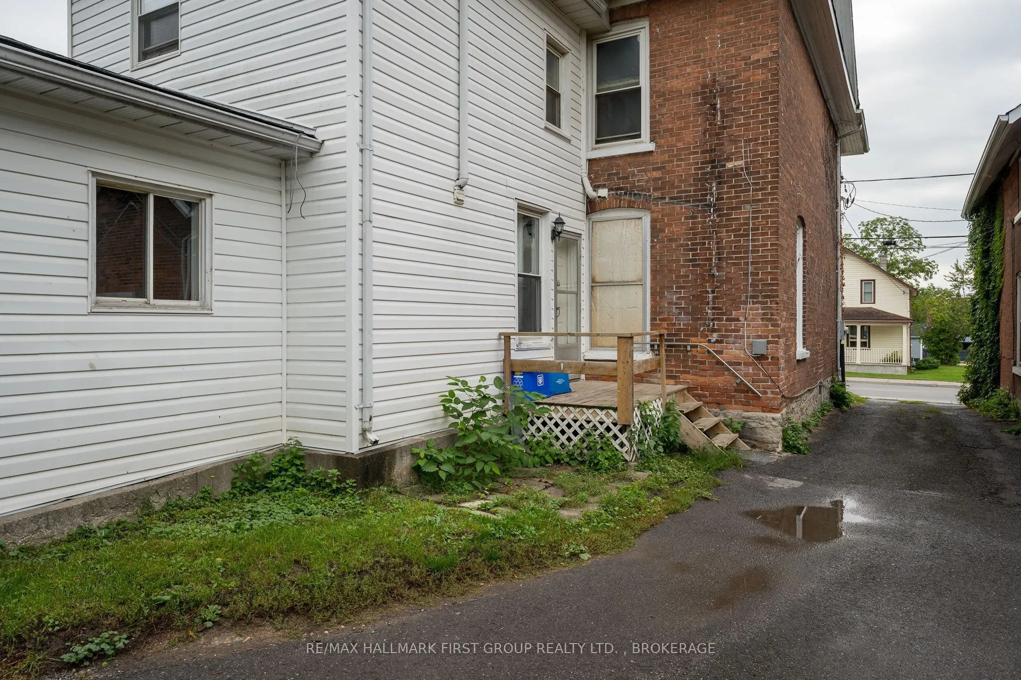 49/51 Bridge Street W
