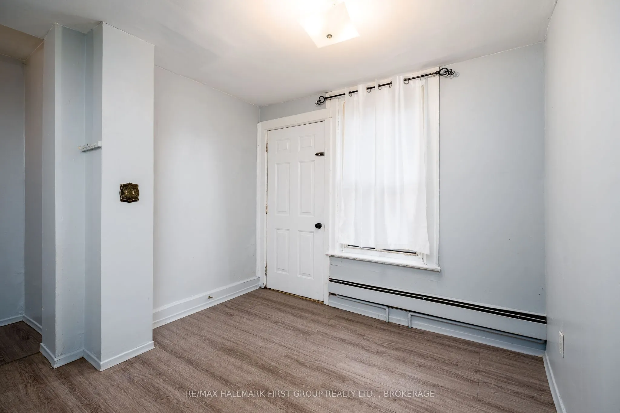 49/51 Bridge Street W