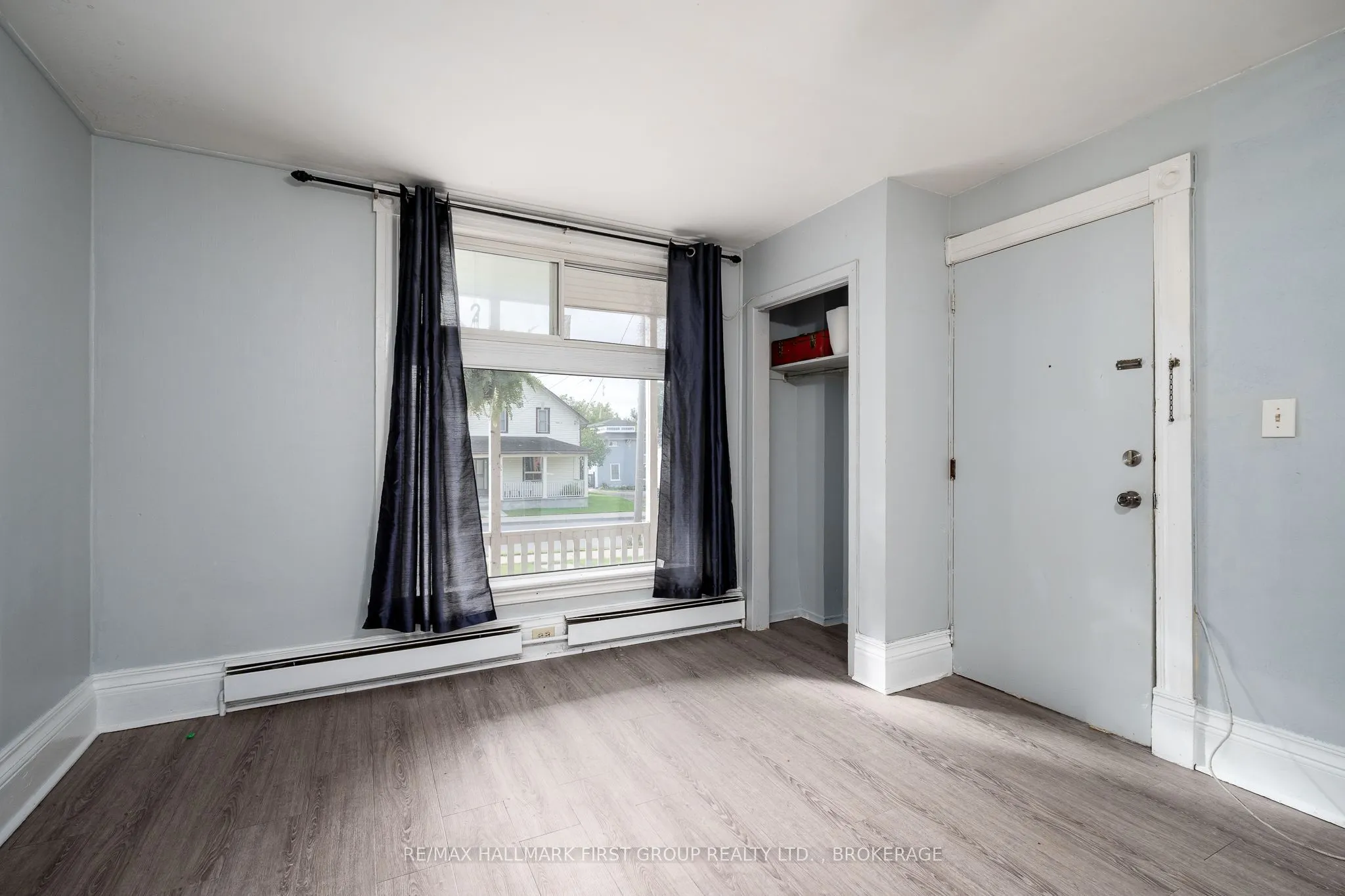 49/51 Bridge Street W