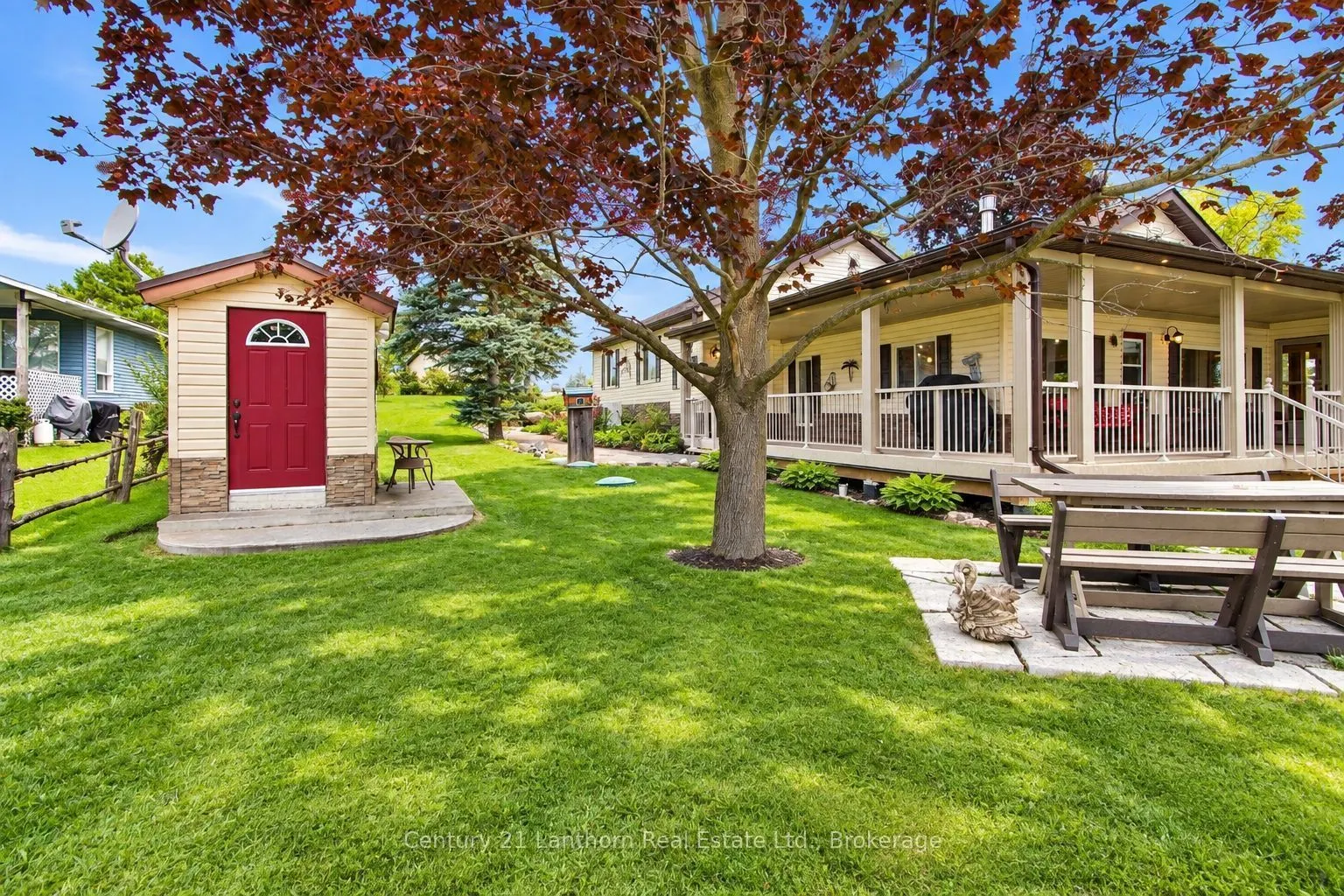 537 Catchmore Road