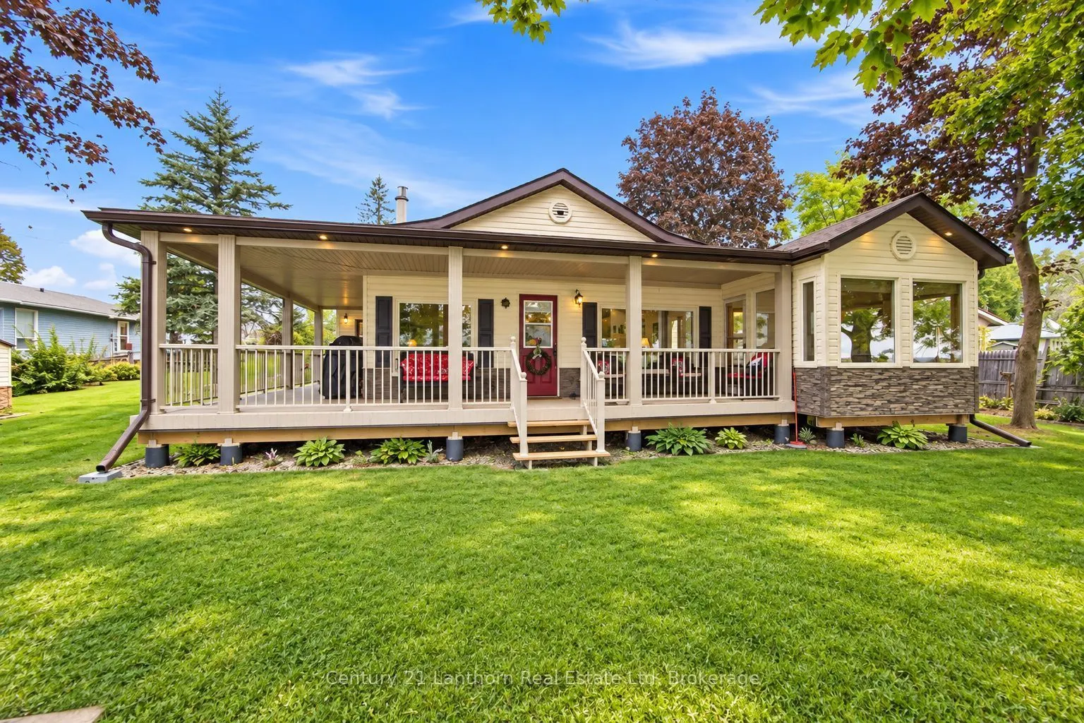537 Catchmore Road