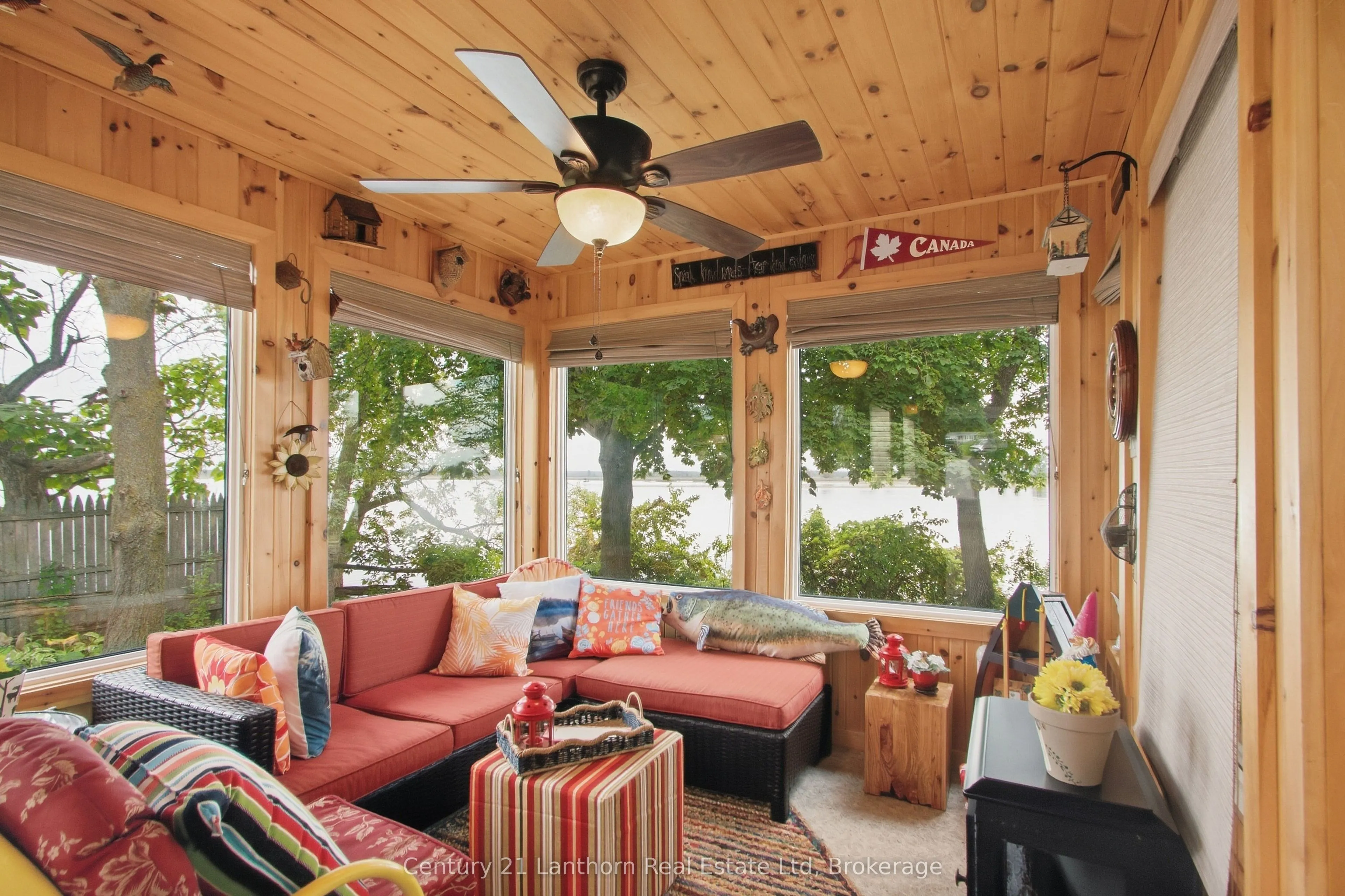 537 Catchmore Road