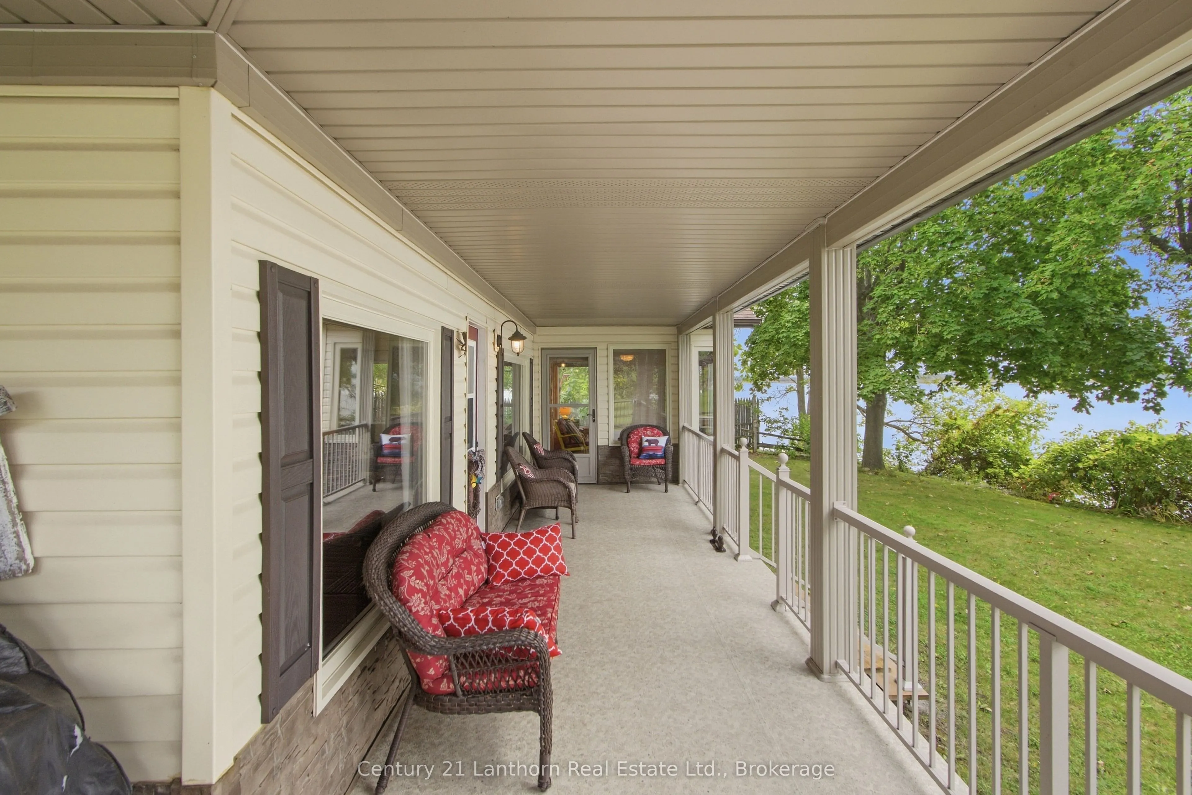 537 Catchmore Road