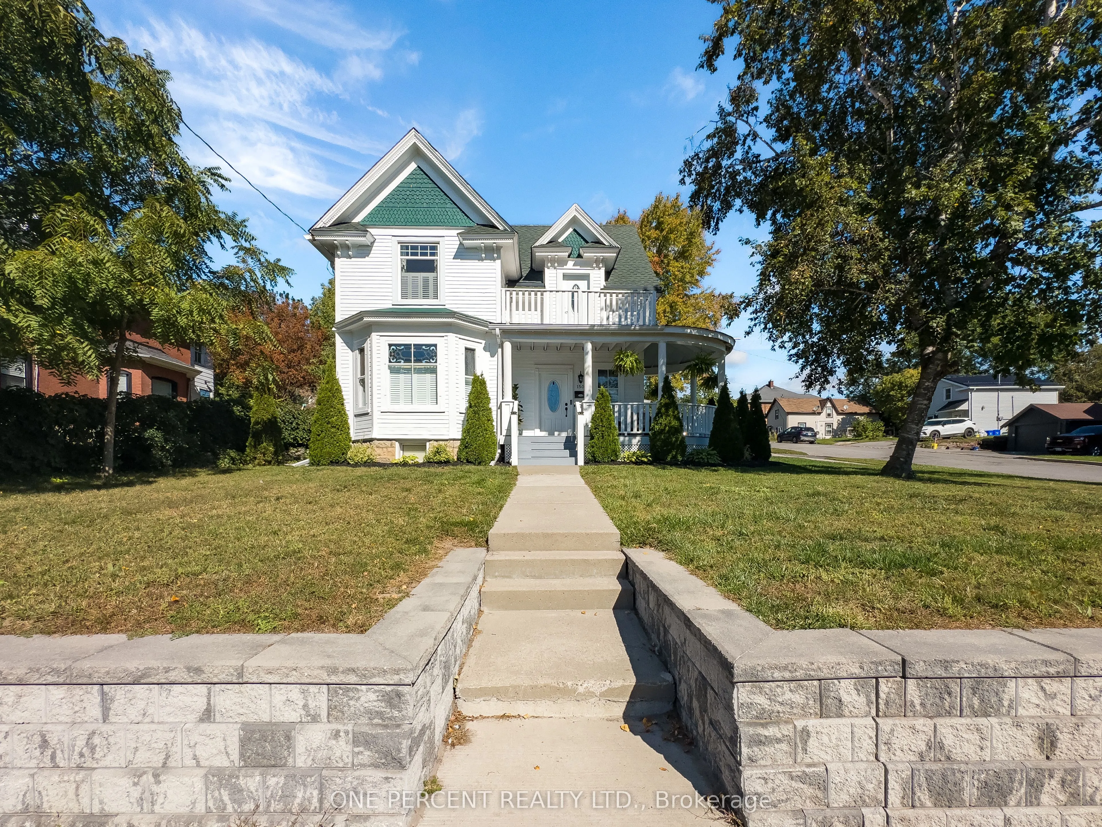 150 KING Street