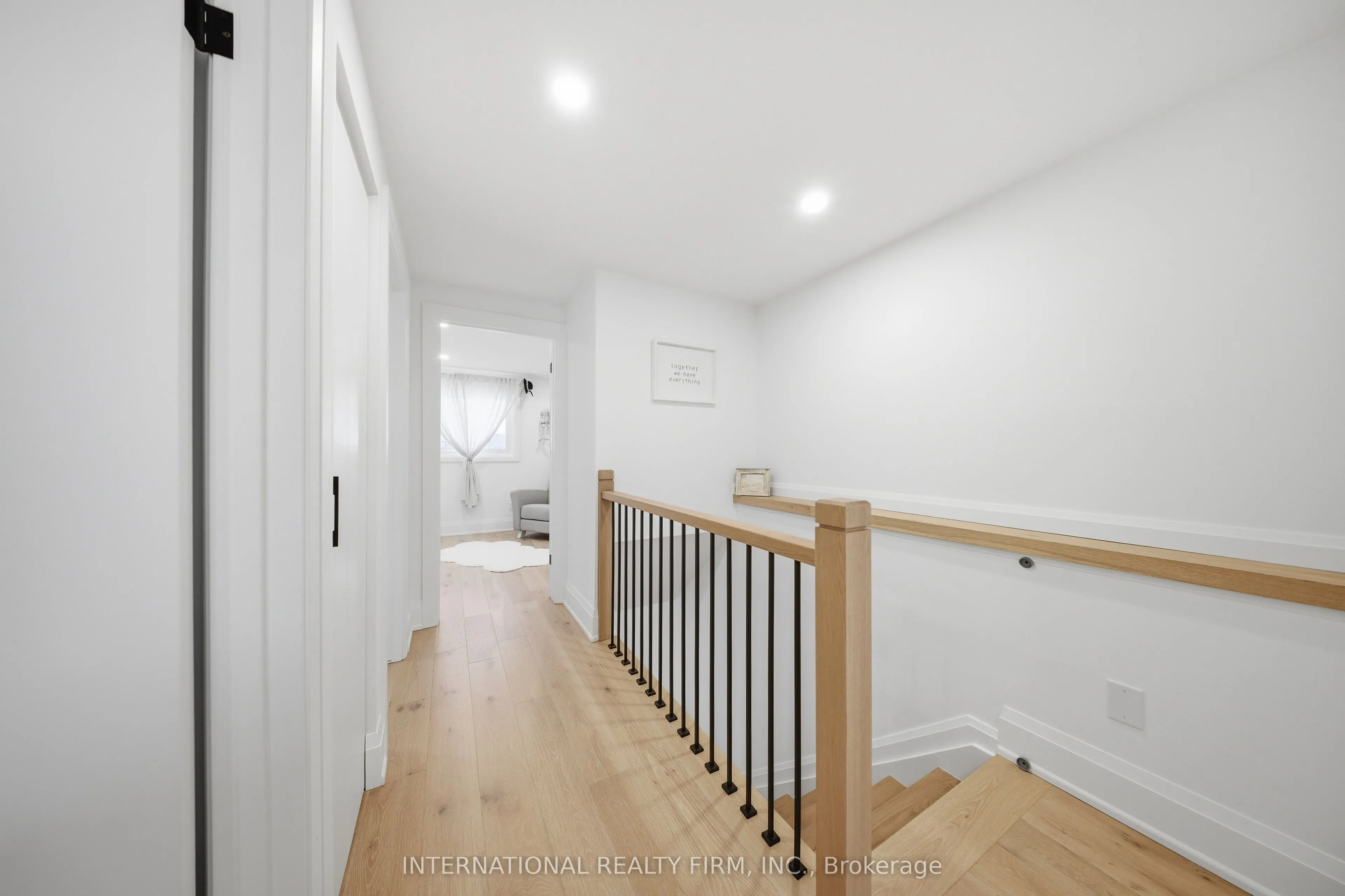 28 Debby Crescent