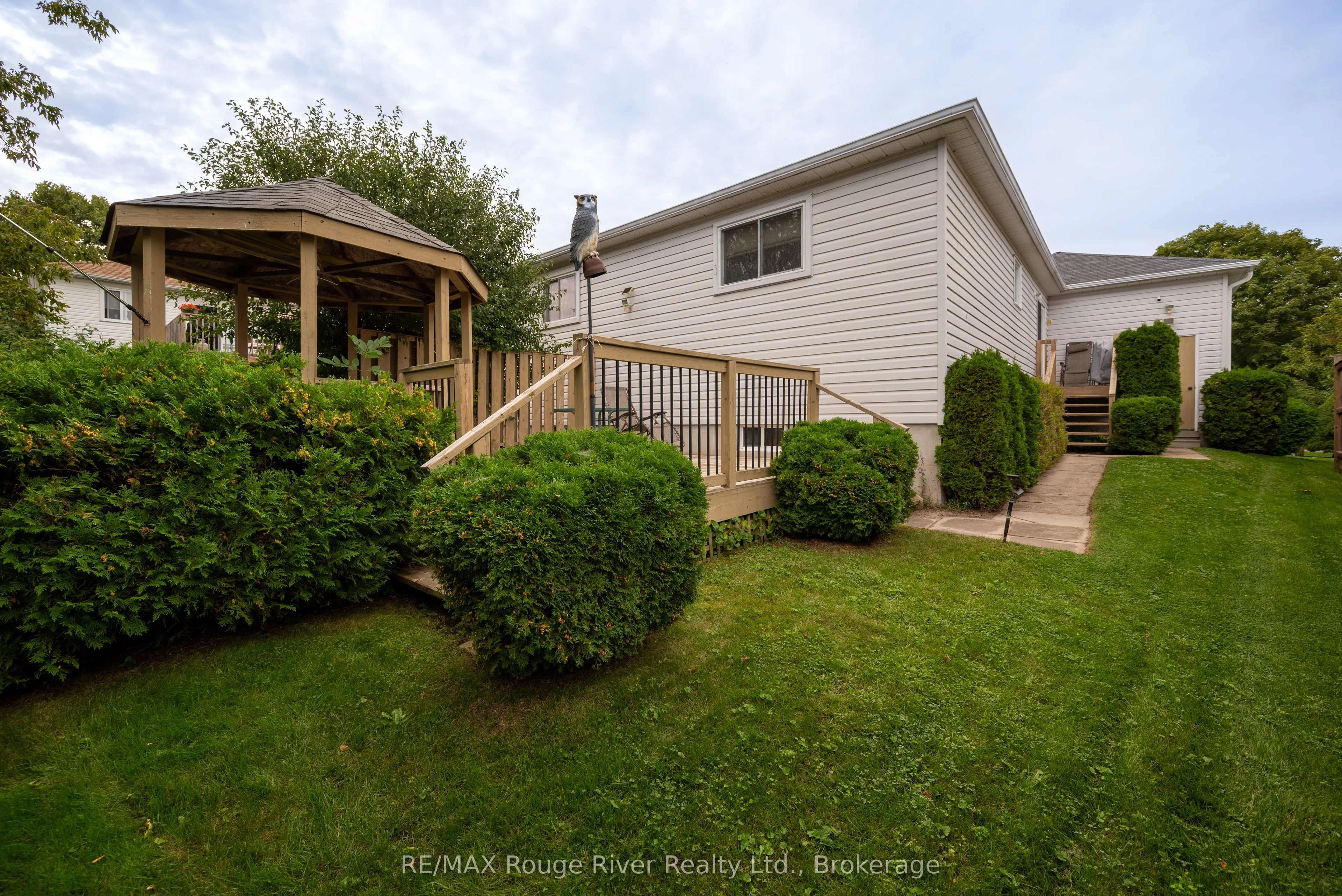 792 Greer Crescent