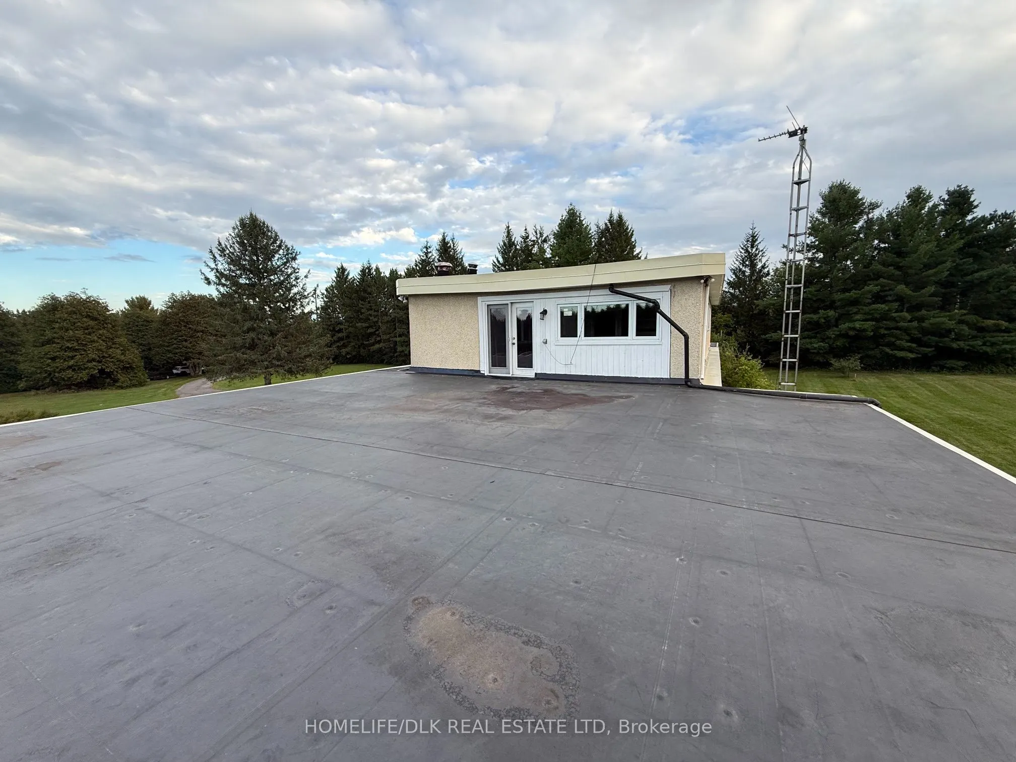 2075 County Road 43 Road