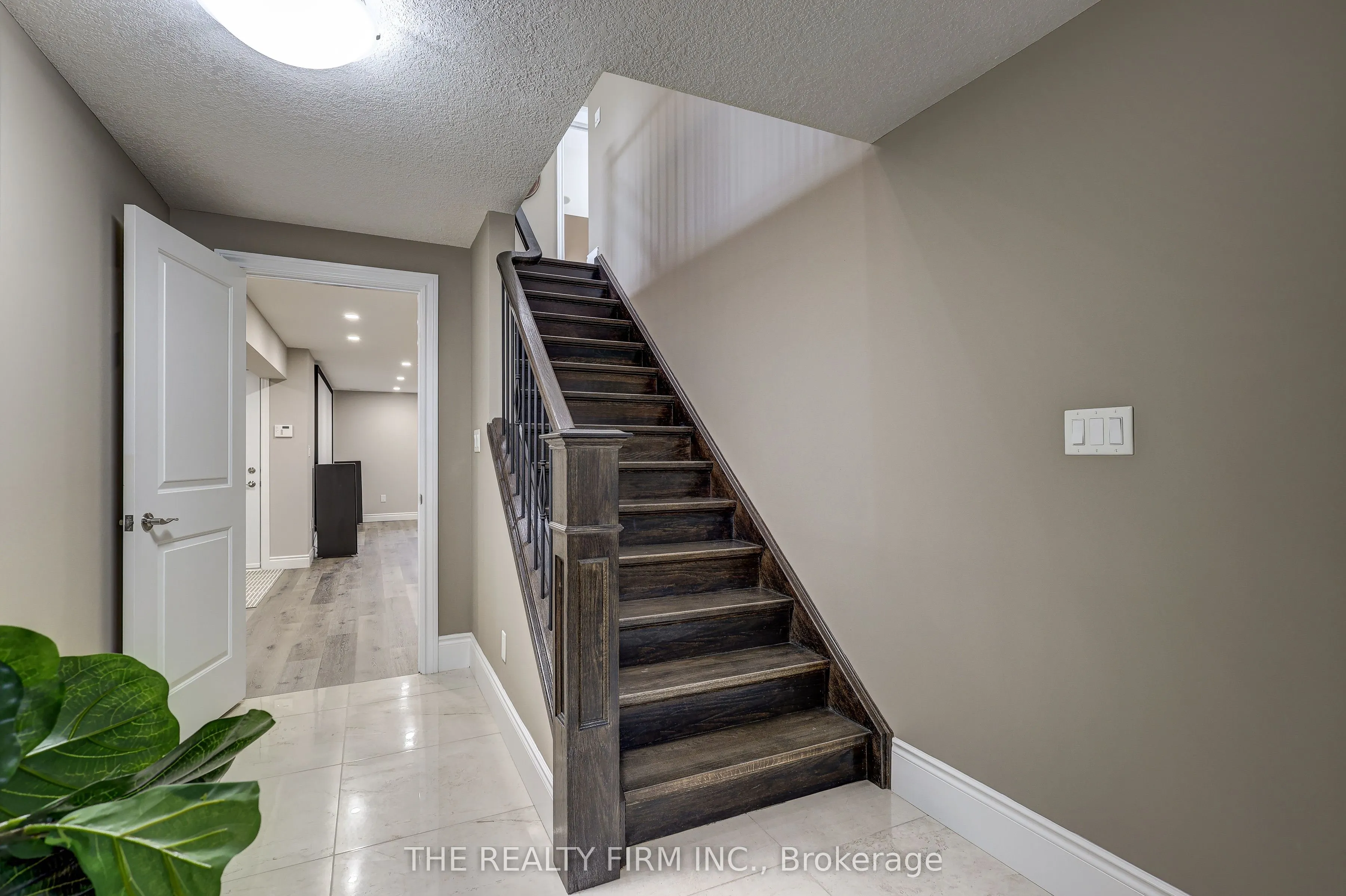 22060 Nissouri Road