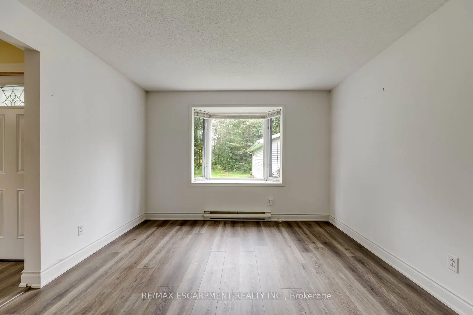 555118 MONO AMARANTH Townline