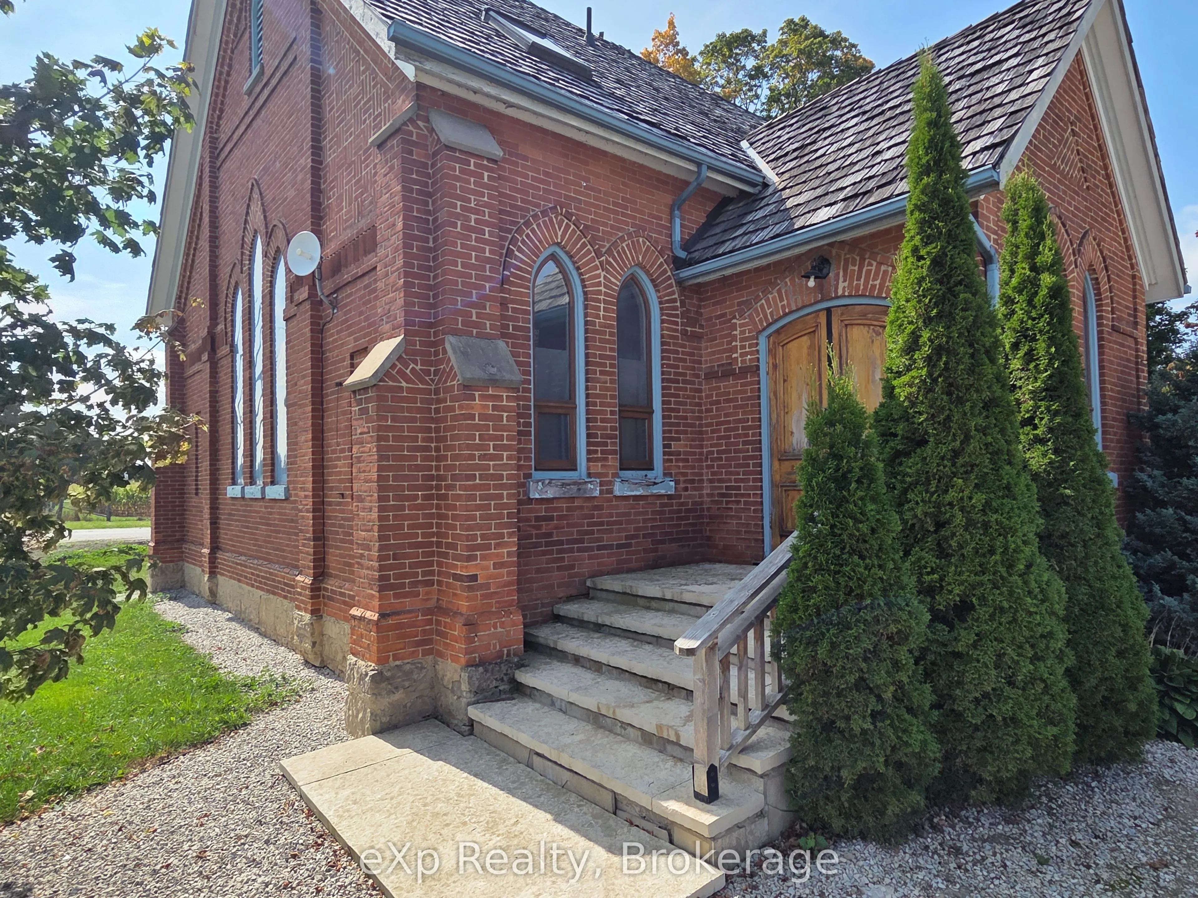 137190 Grey Road 12