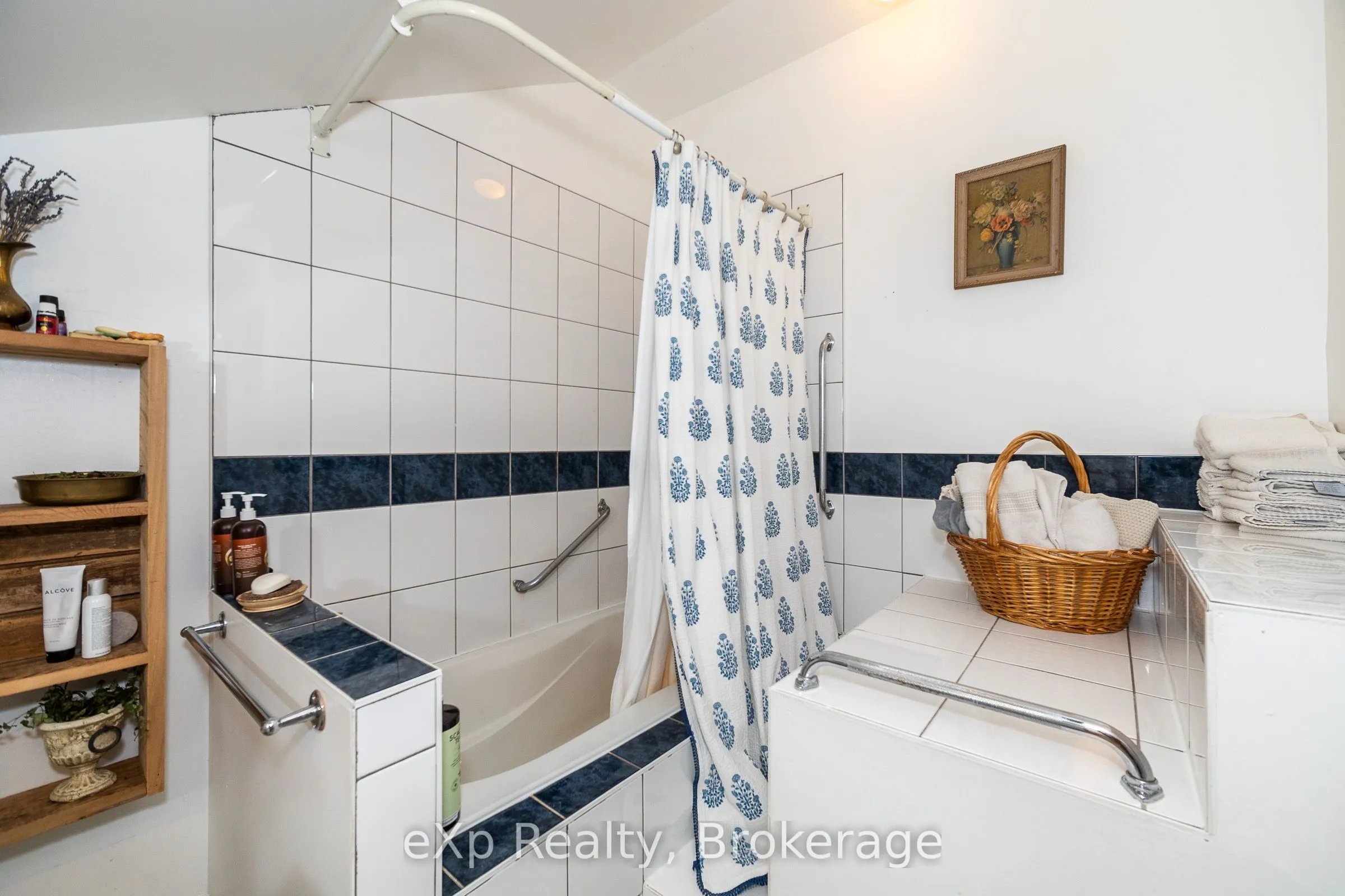 137190 Grey Road 12