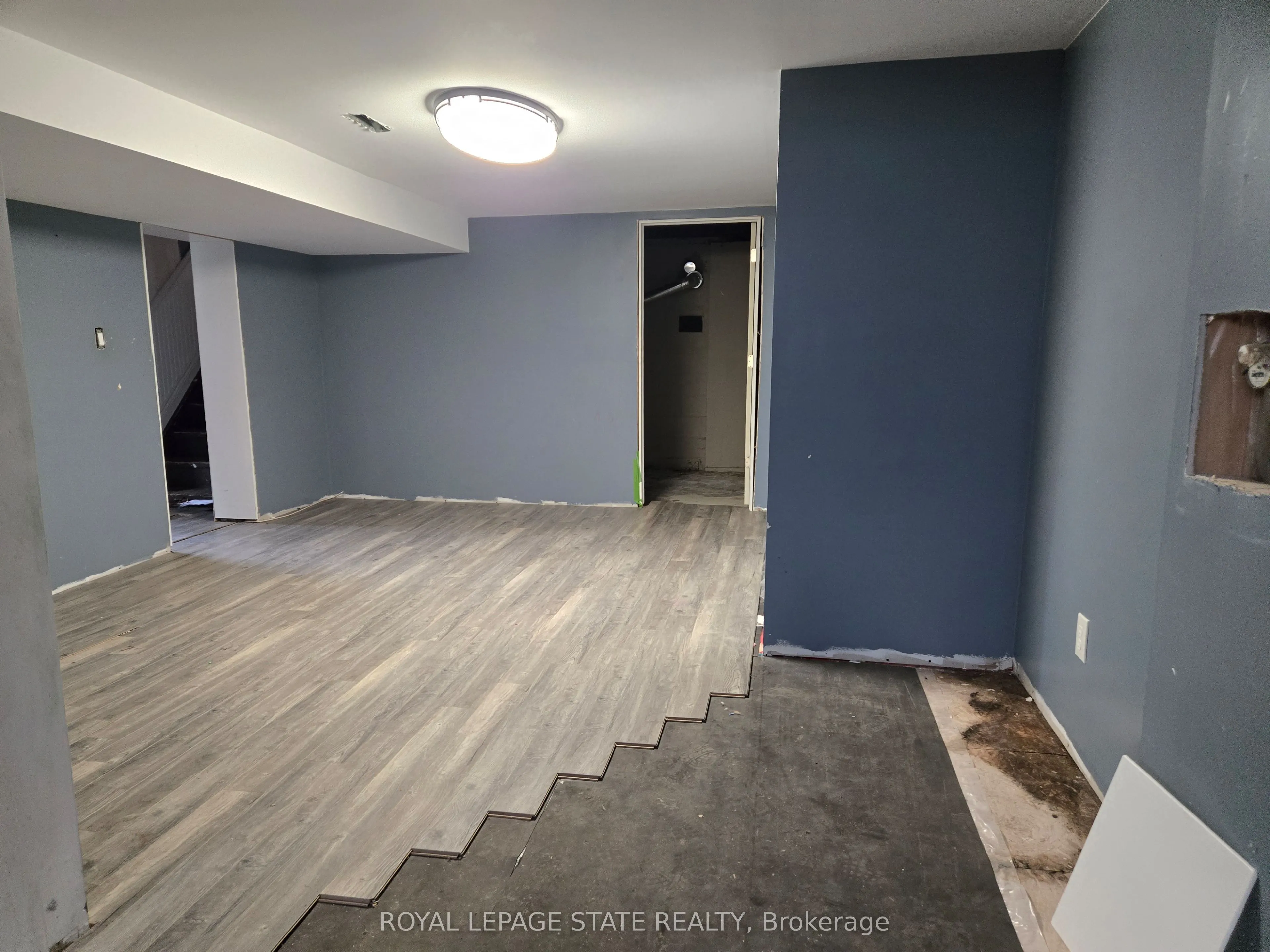 16 Broderick Avenue
