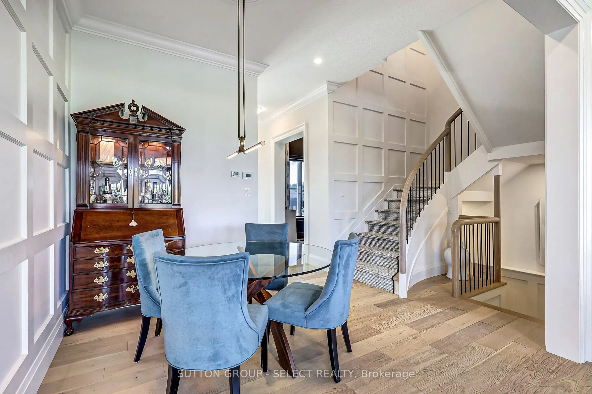 239 Foxborough Place