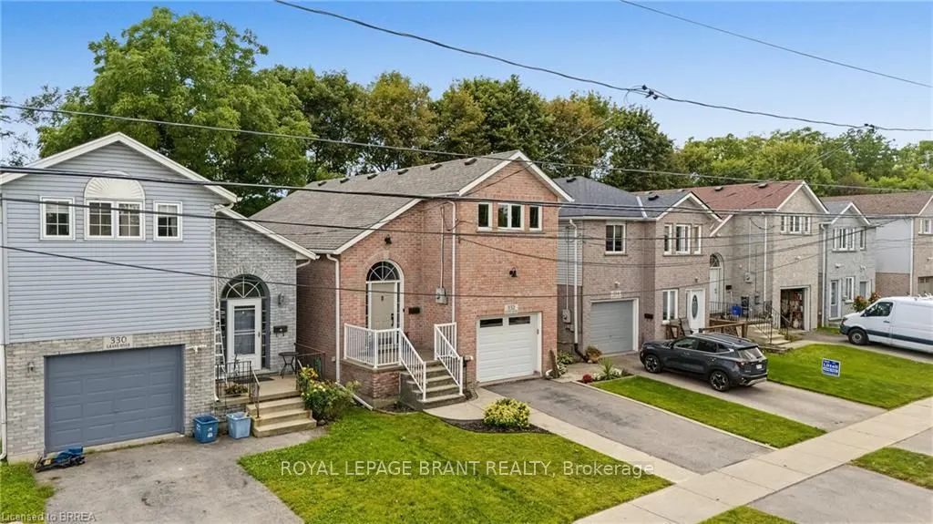 332 Grand River Avenue