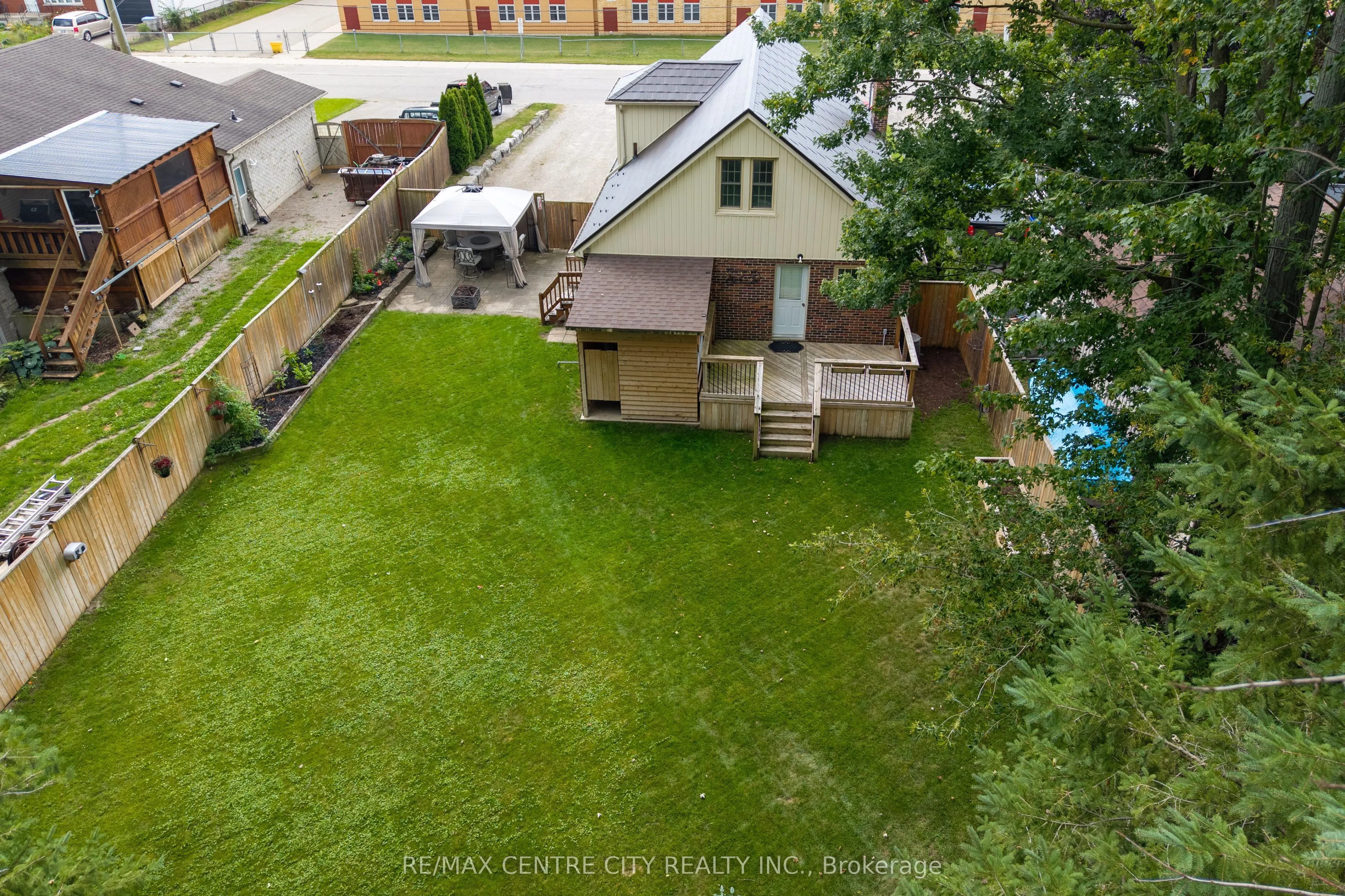 227 Beattie Street