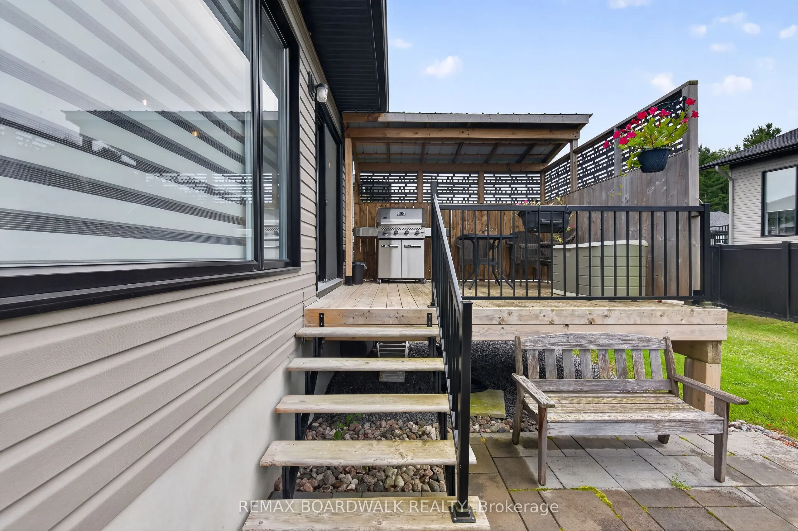 293 Nature Street