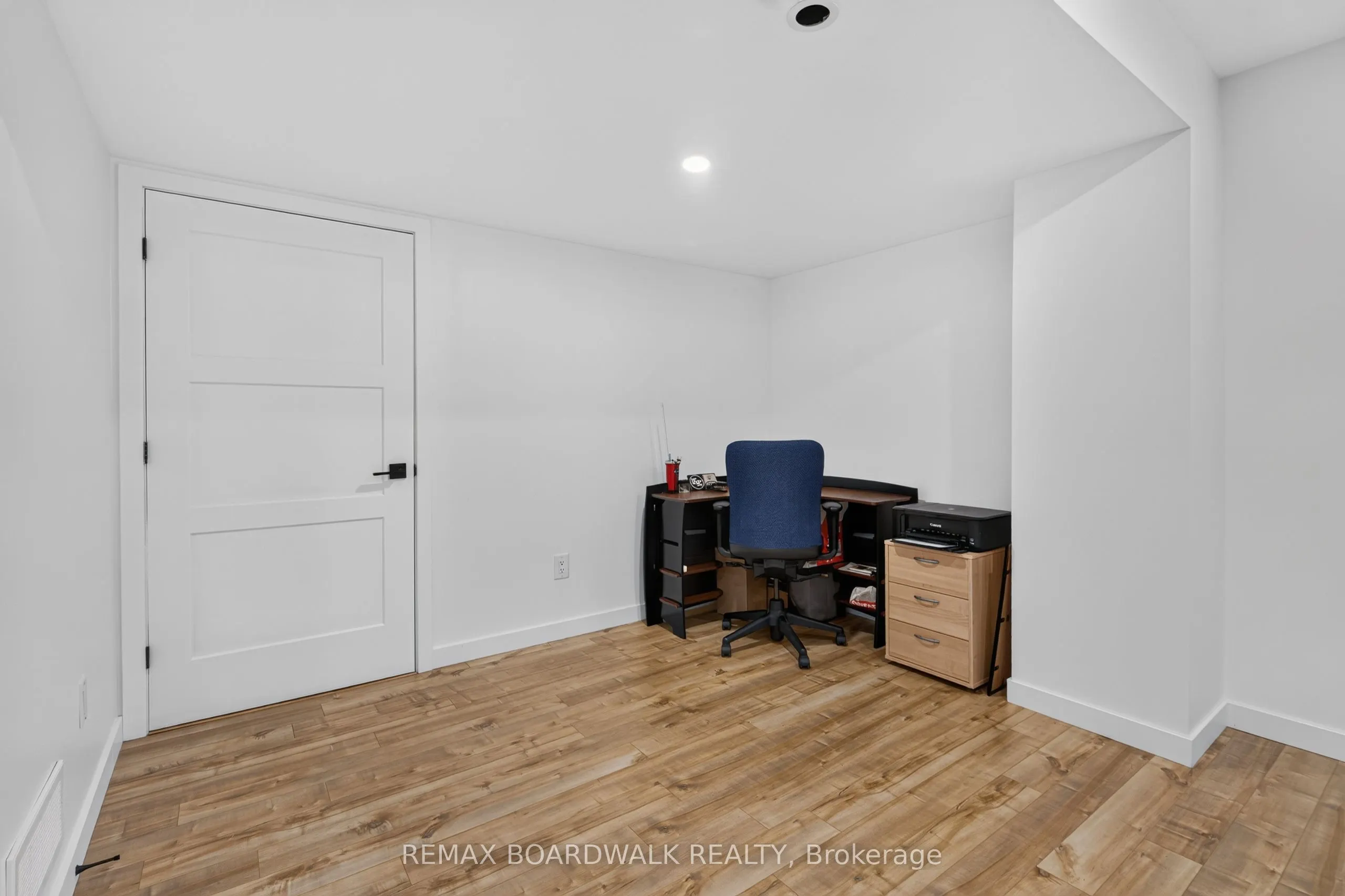 293 Nature Street
