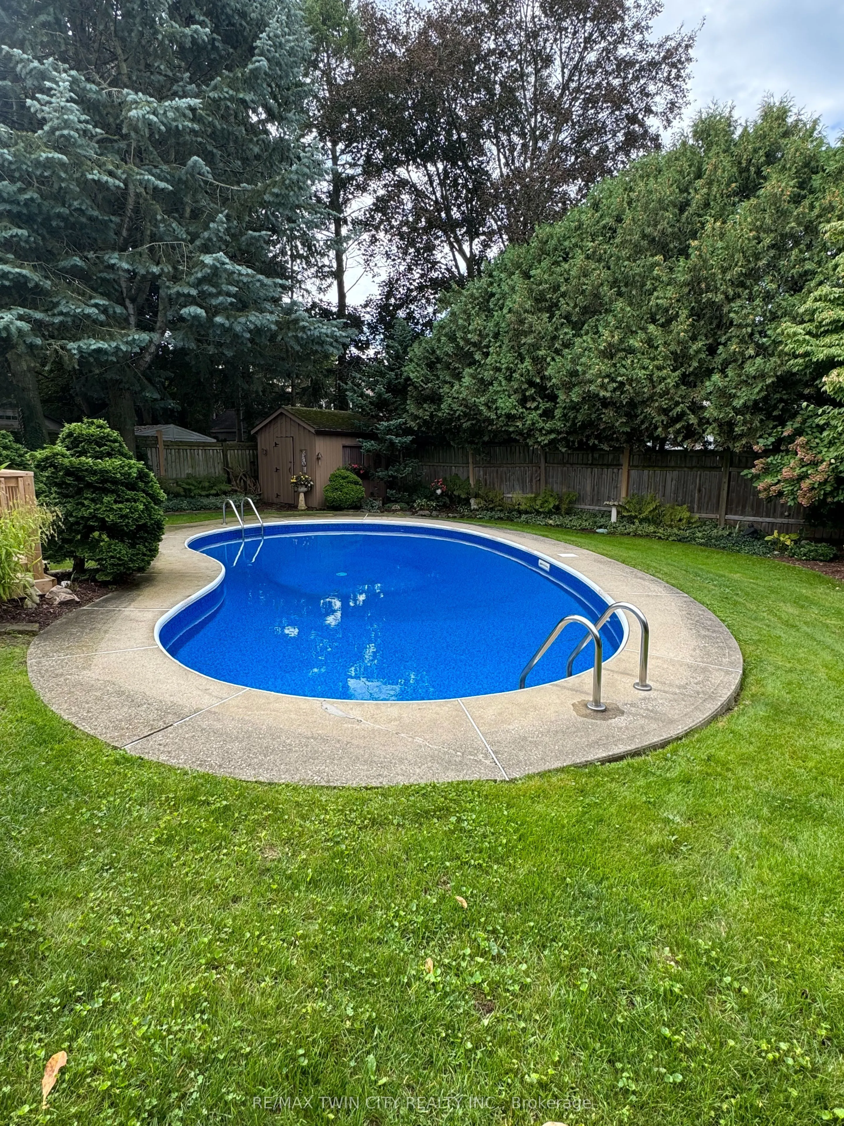 78 BERKLEY Crescent