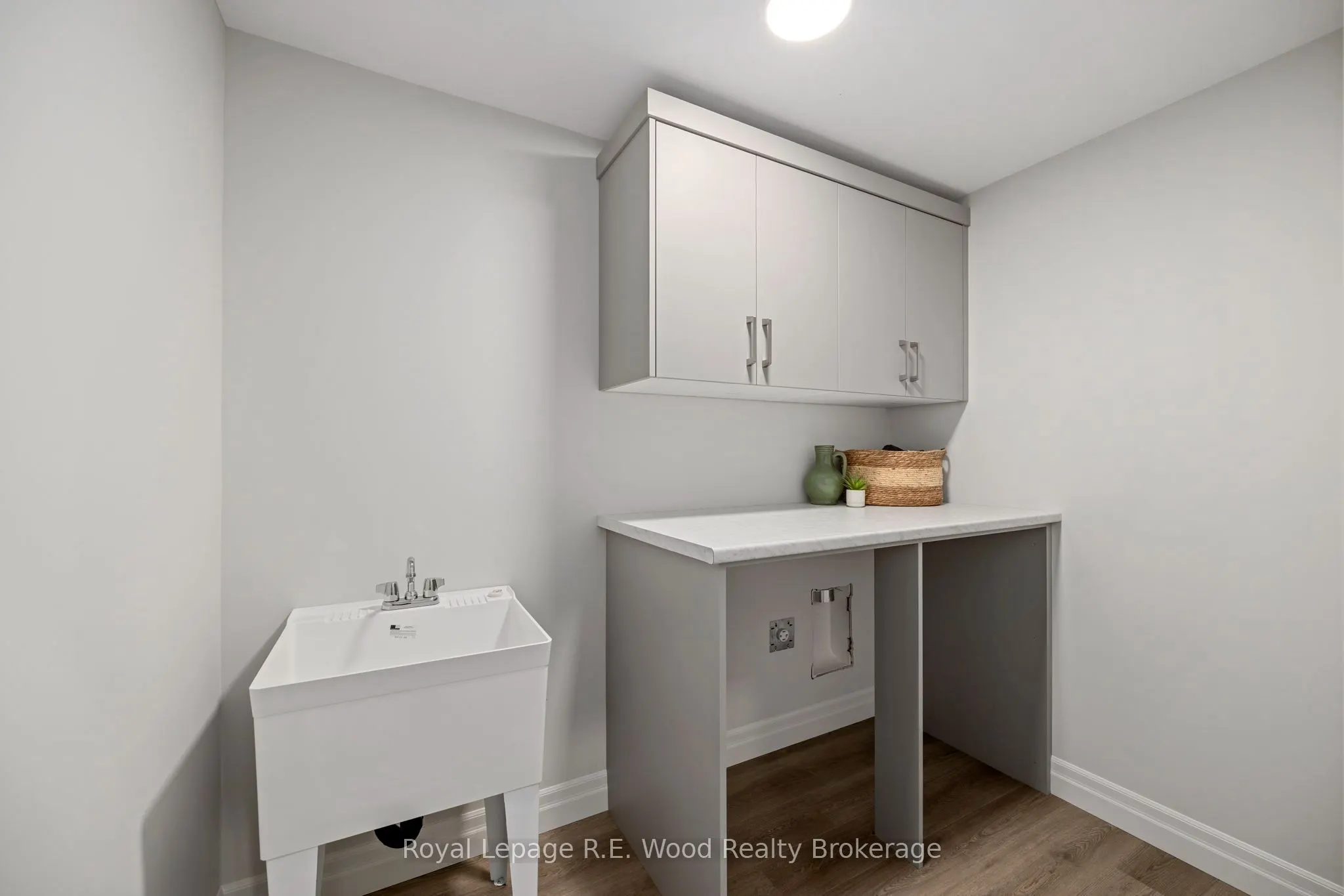 7 Hoylake Road
