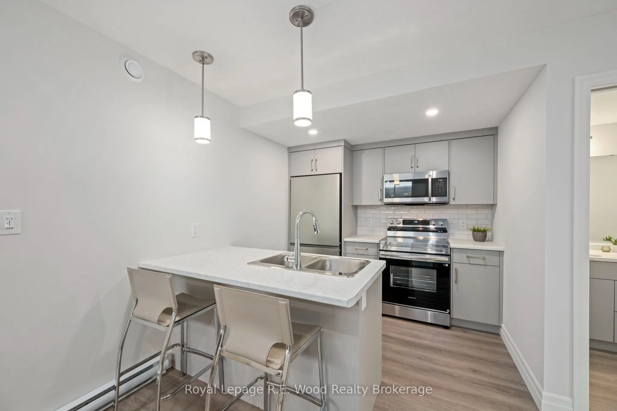 7 Hoylake Road