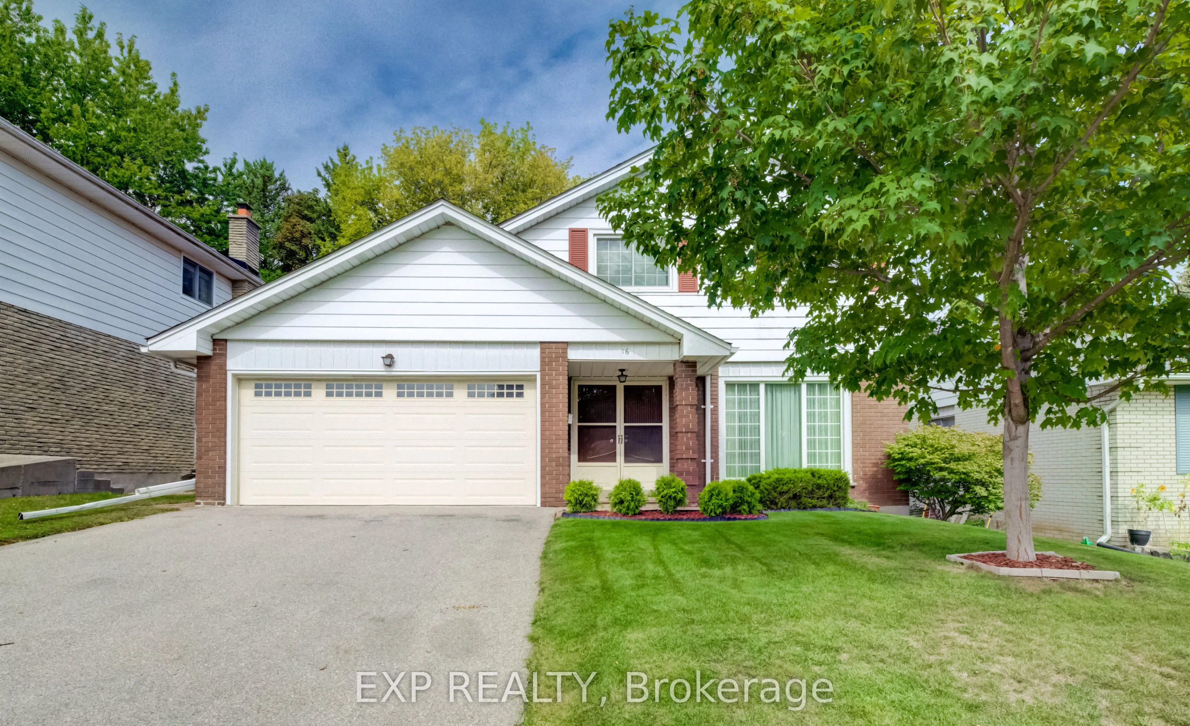 16 Bonnylyn Drive