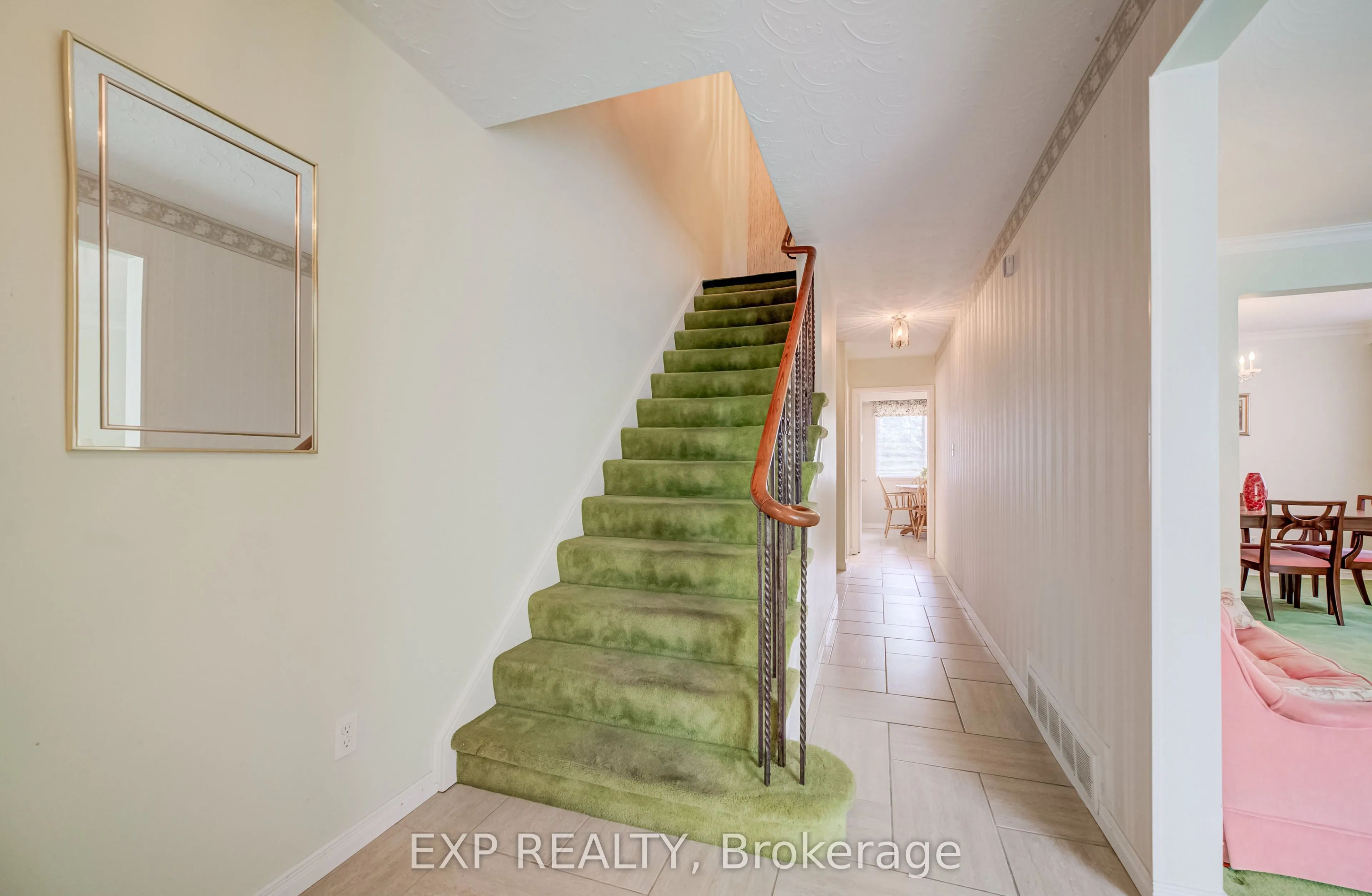 16 Bonnylyn Drive