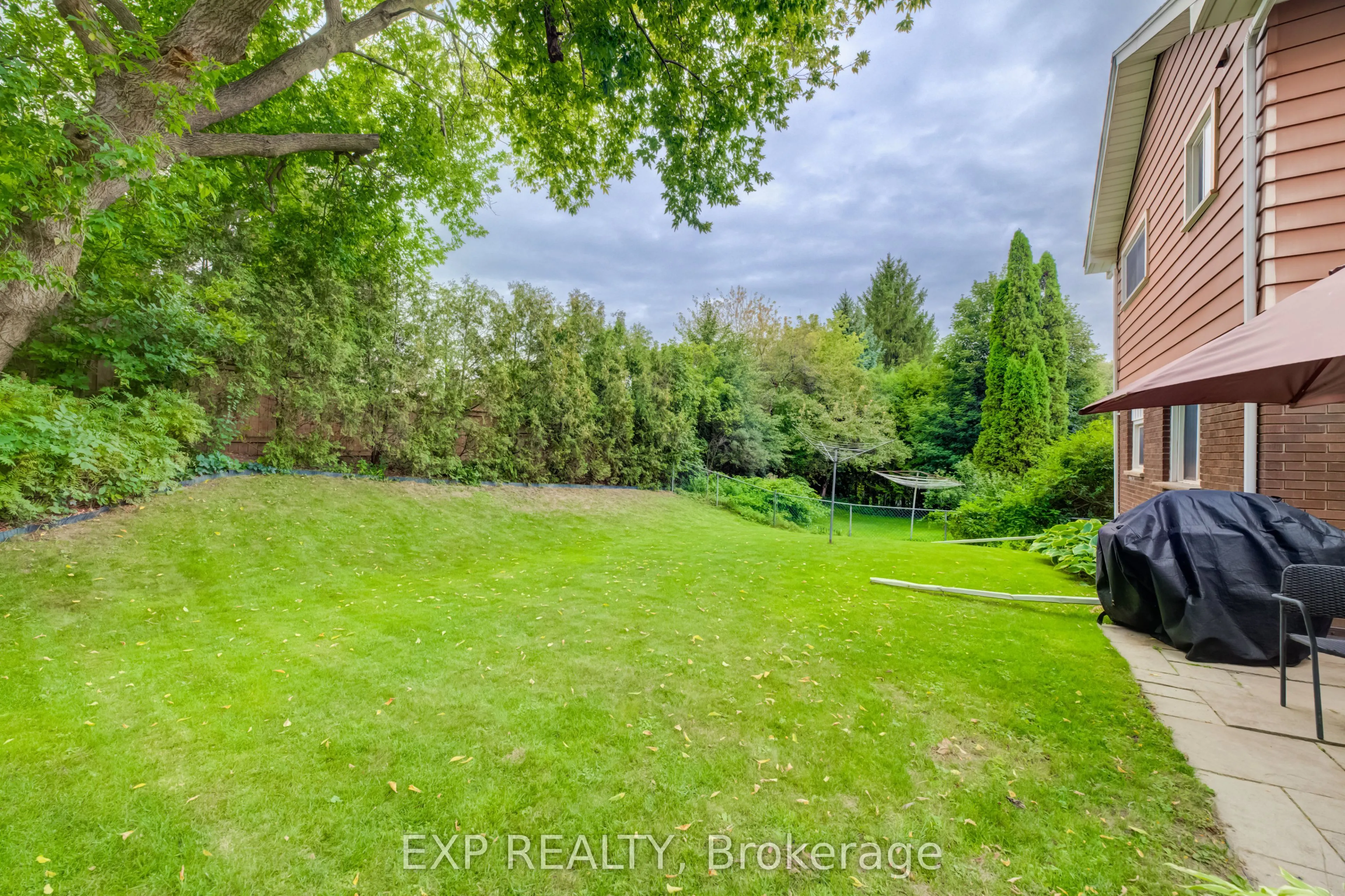 16 Bonnylyn Drive