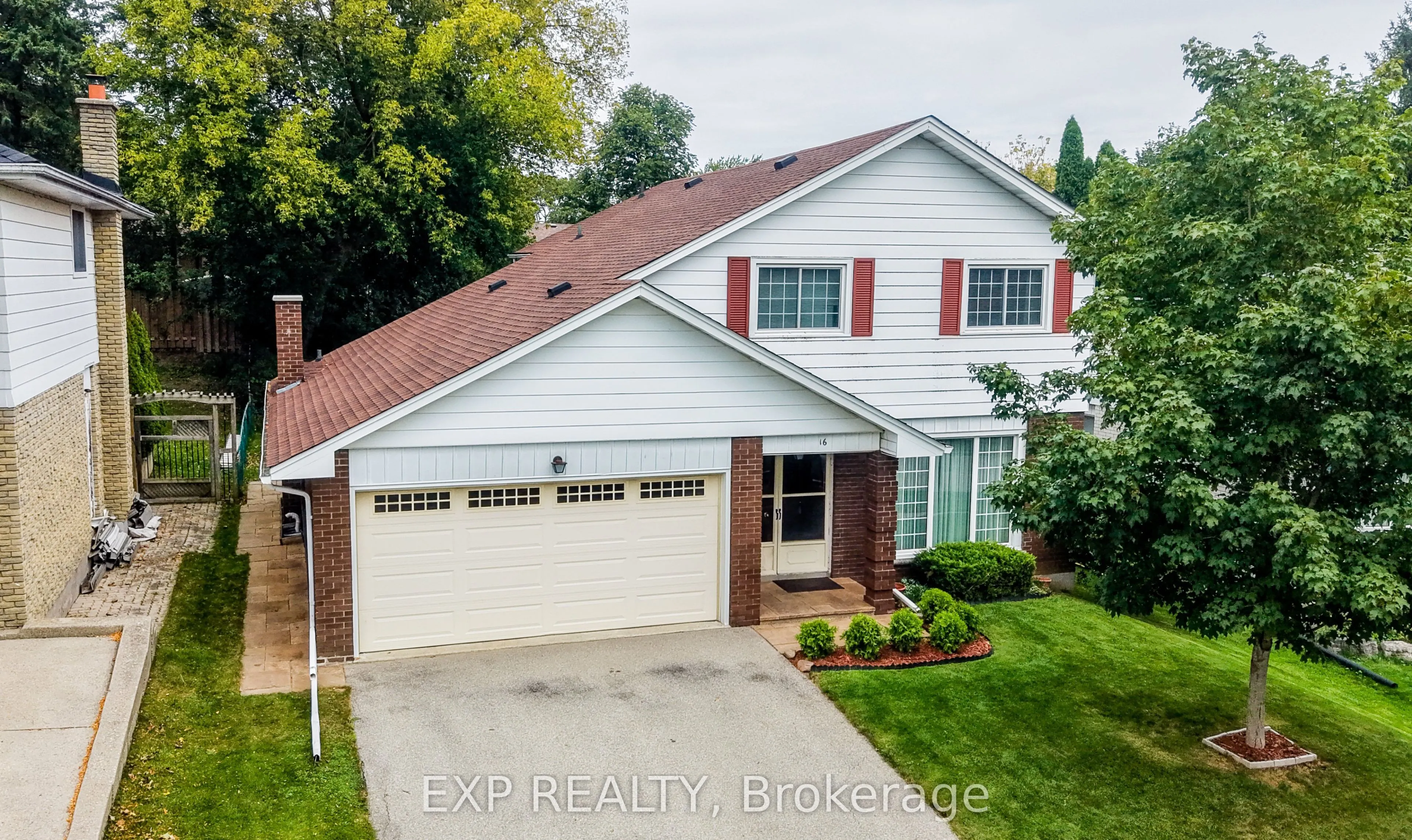 16 Bonnylyn Drive
