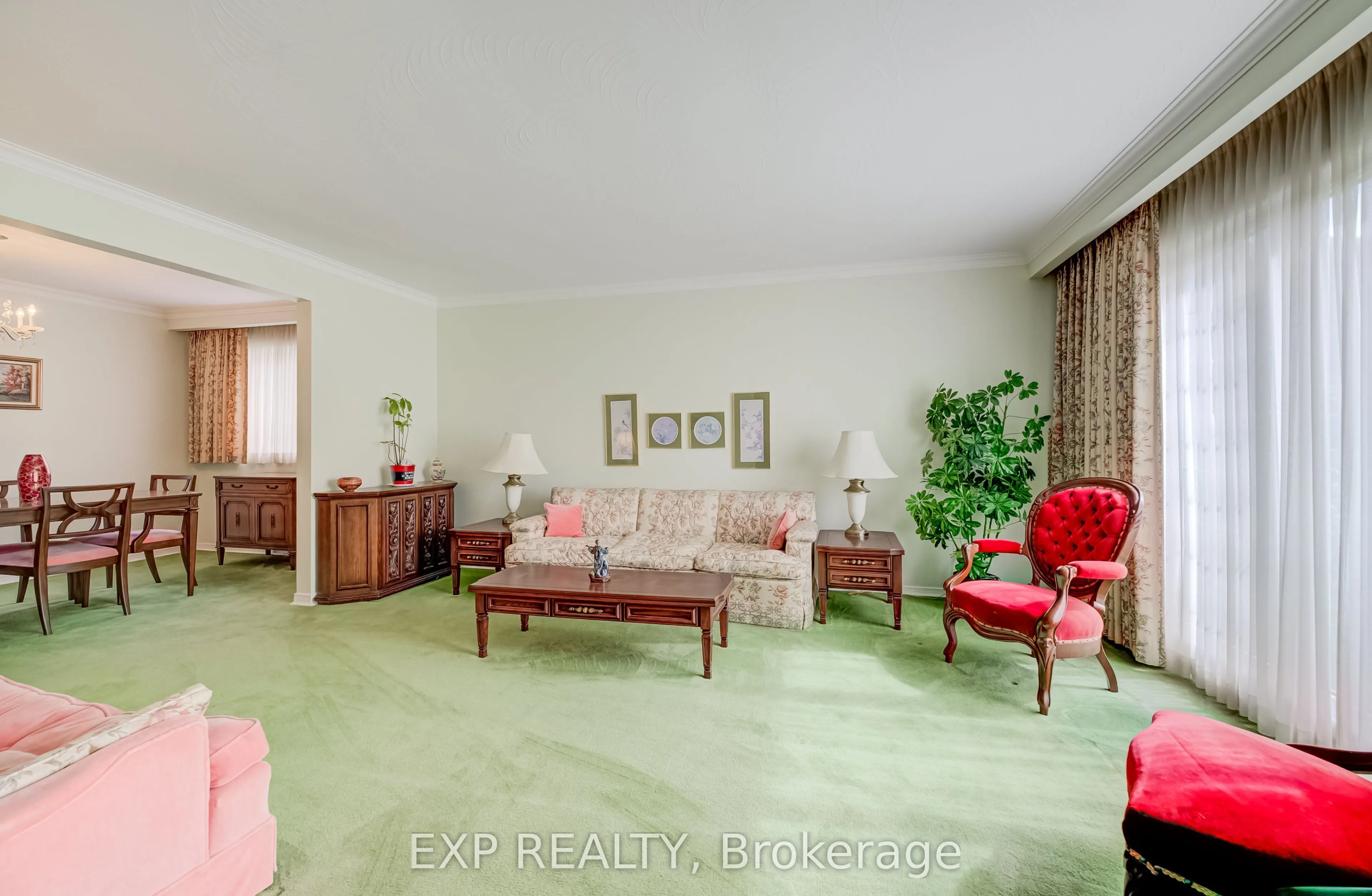 16 Bonnylyn Drive