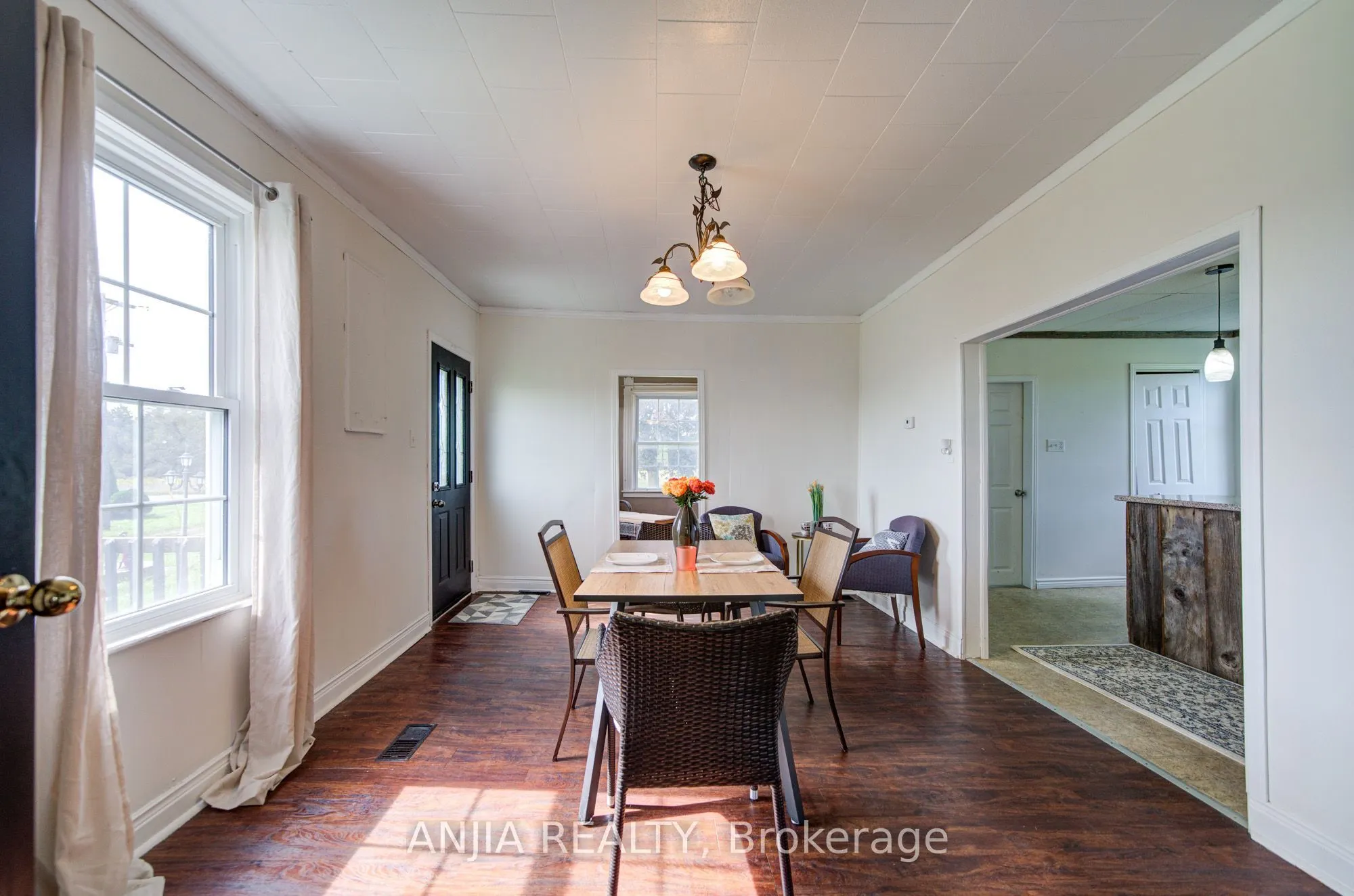 1290 Rosebush Road