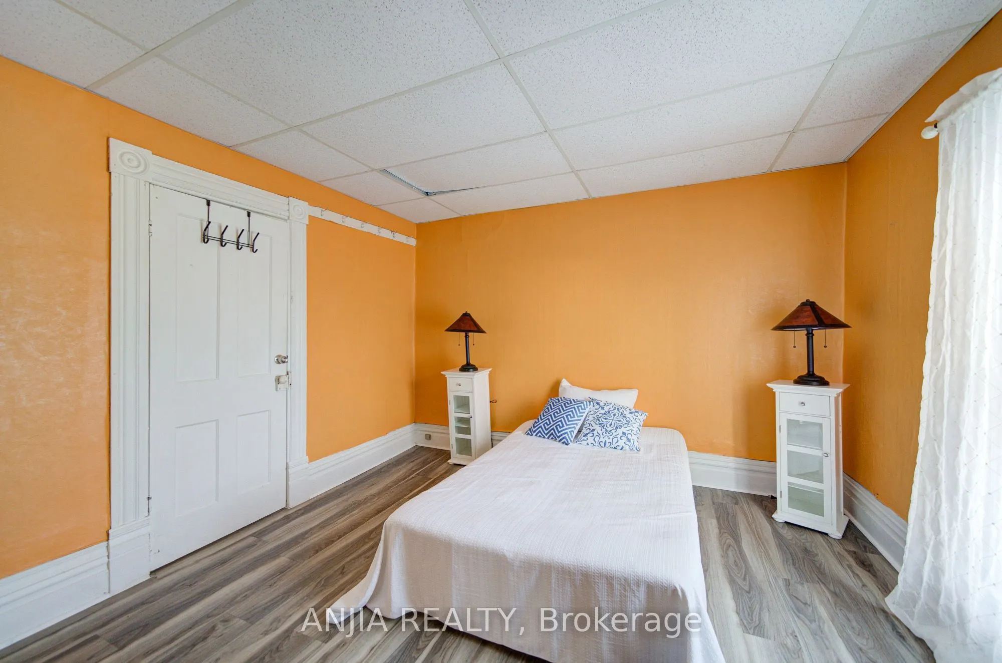1290 Rosebush Road