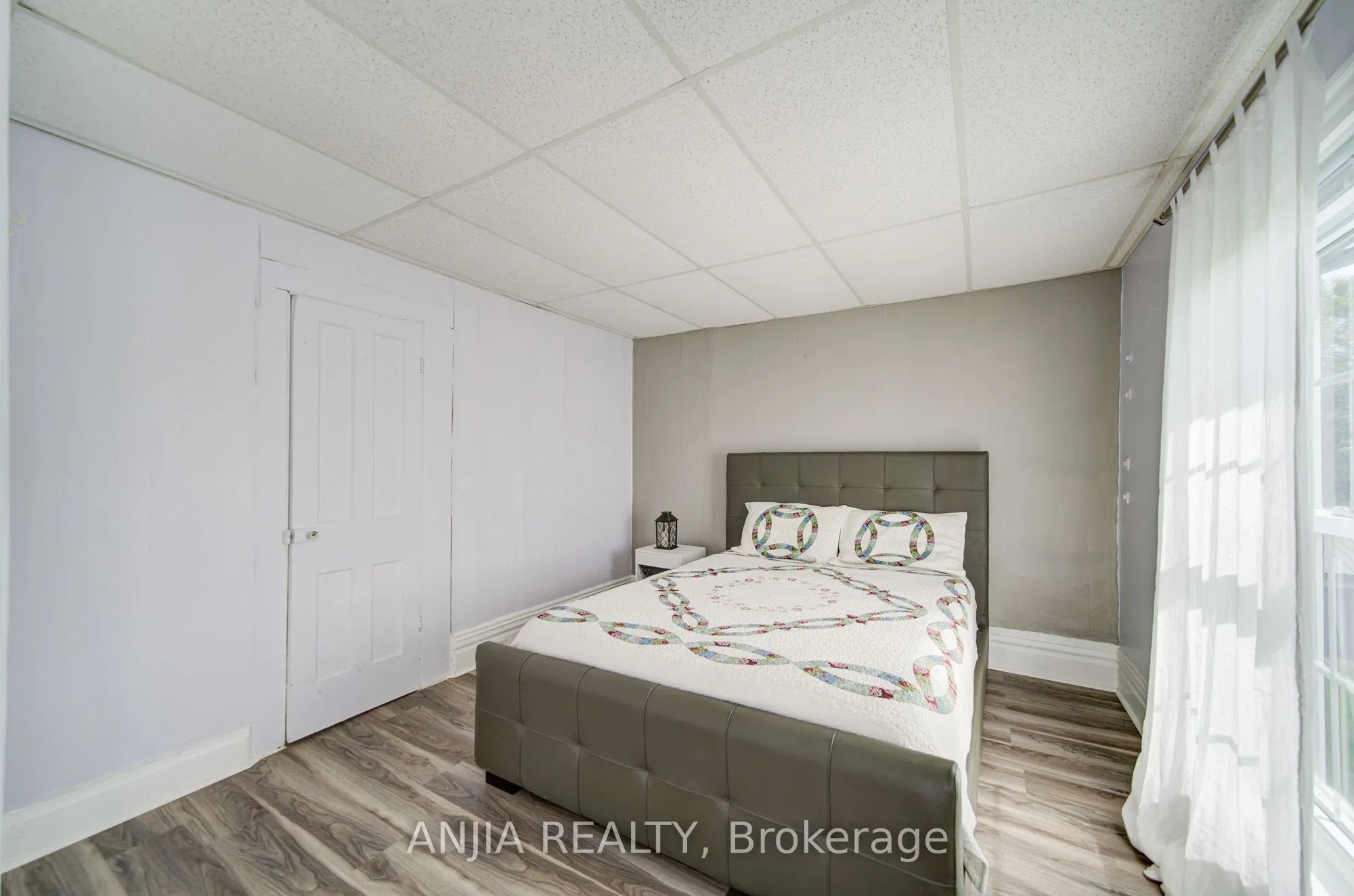 1290 Rosebush Road