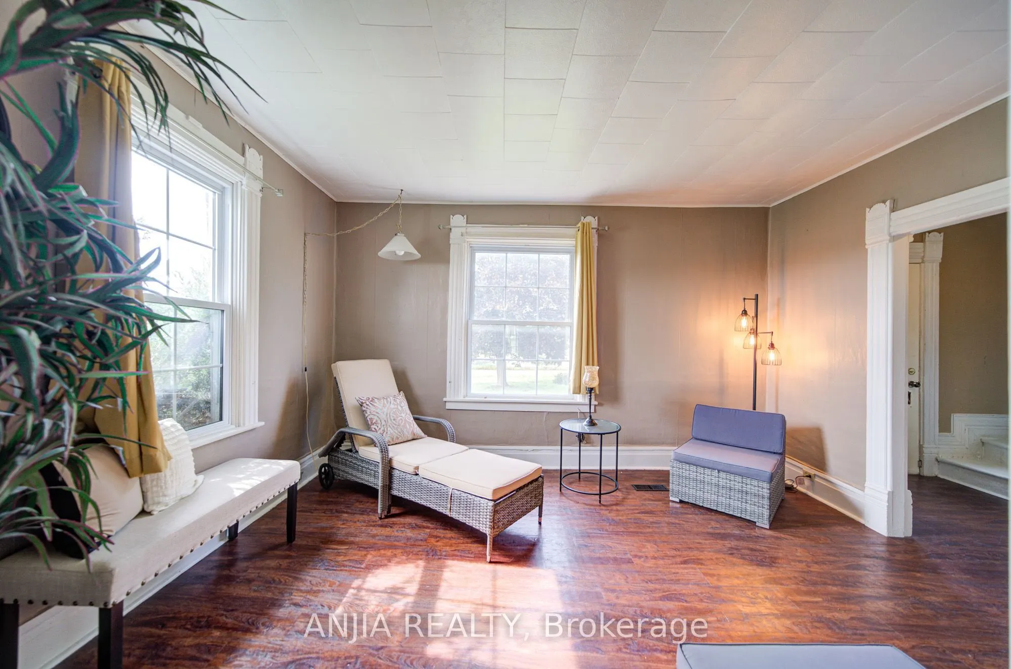 1290 Rosebush Road