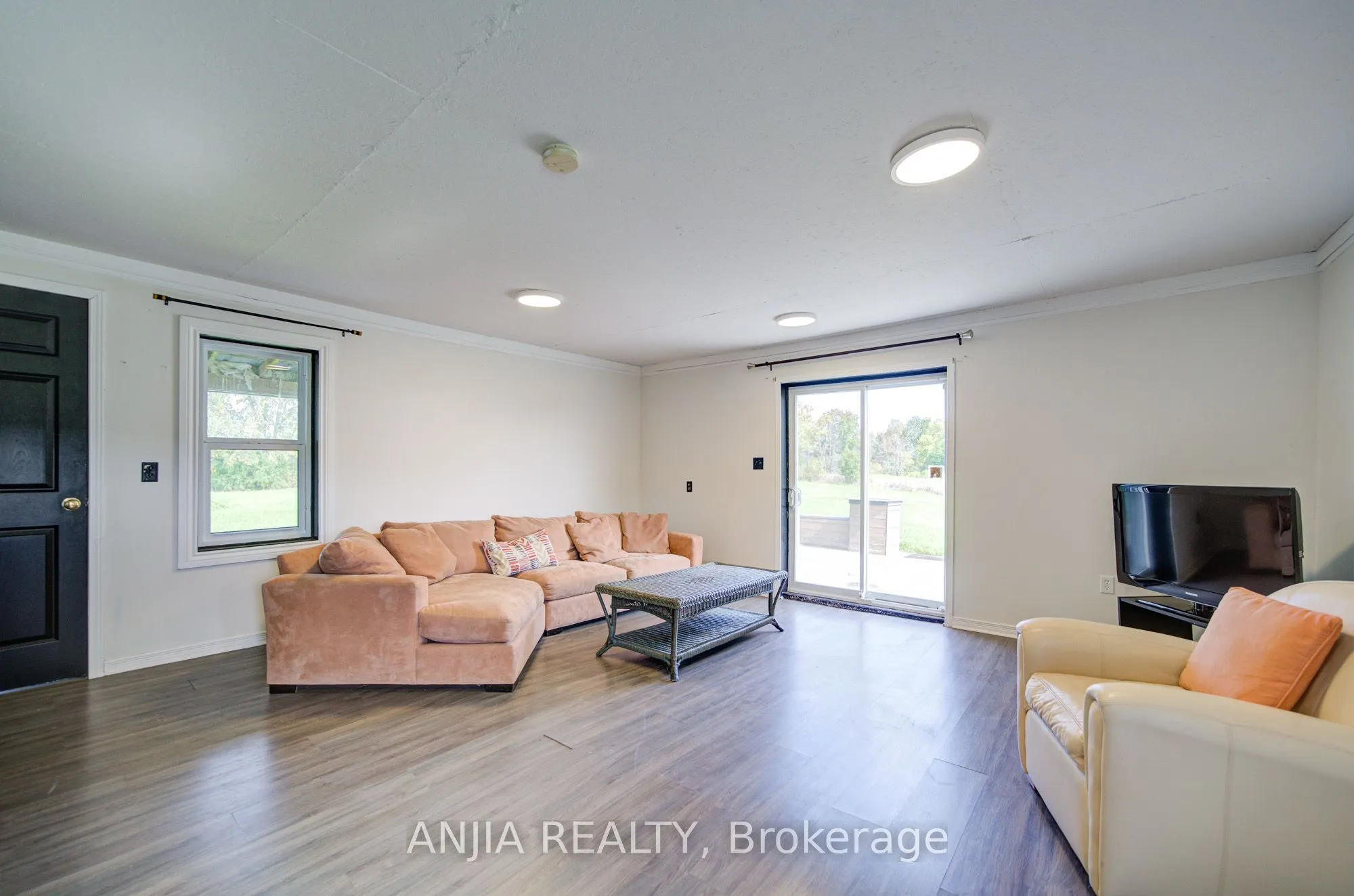 1290 Rosebush Road
