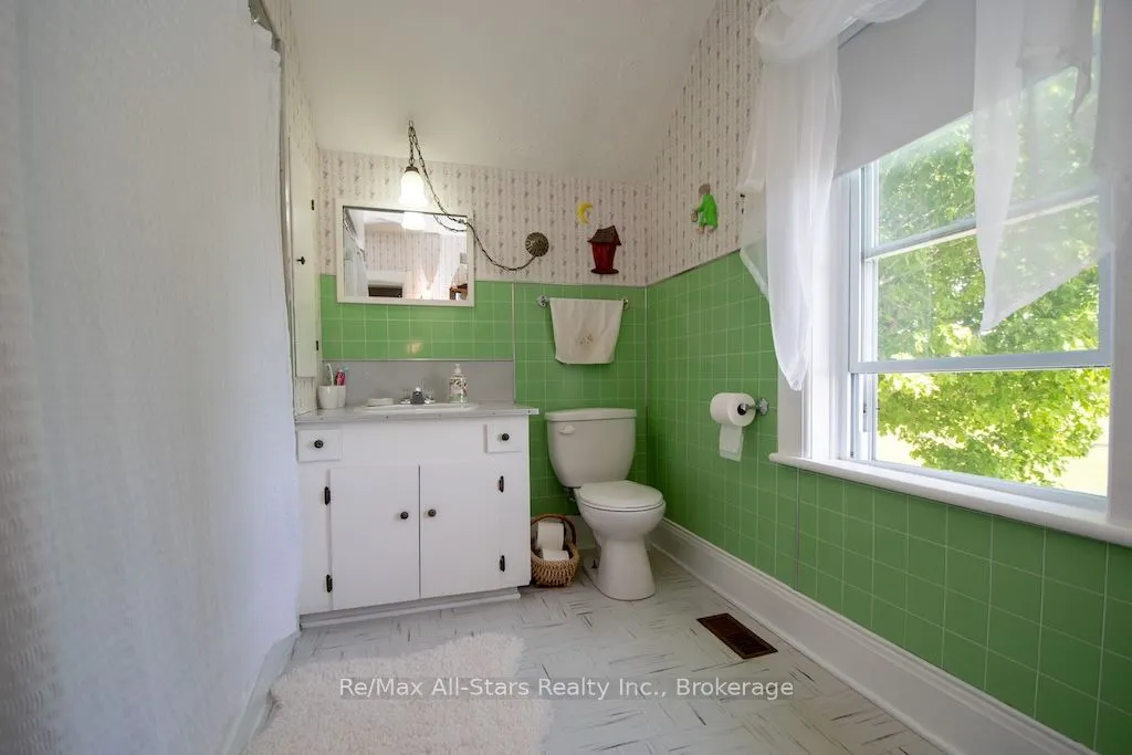 402 Mount Horeb Road