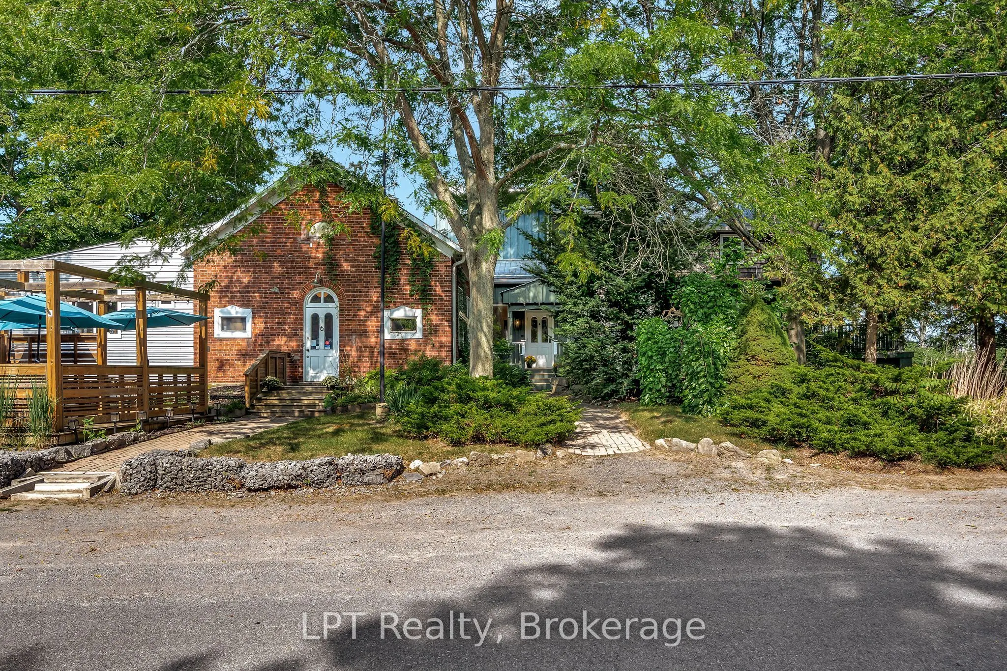 1768 County Rd 17 Road