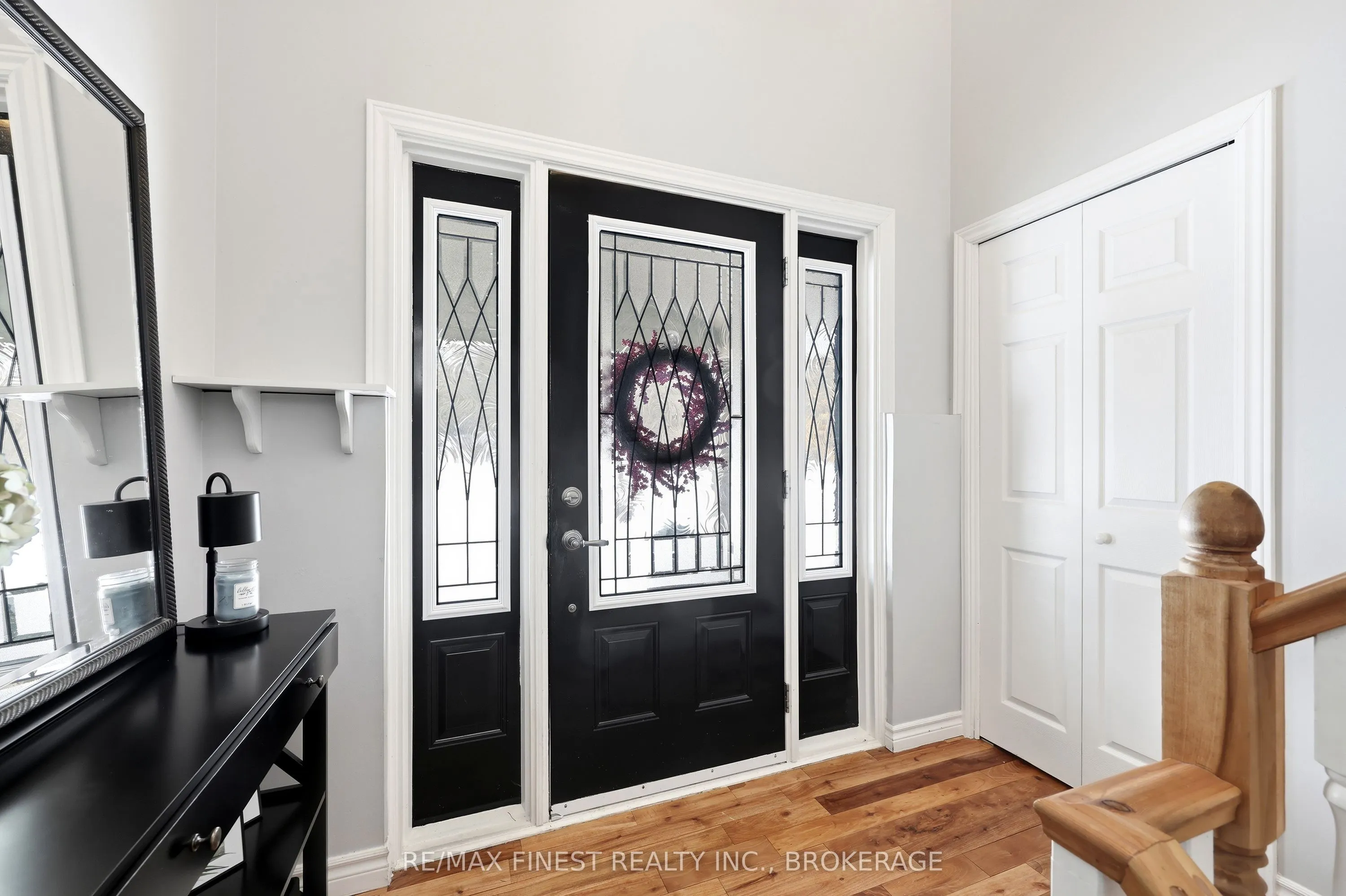 2518 Rideau Ferry Road