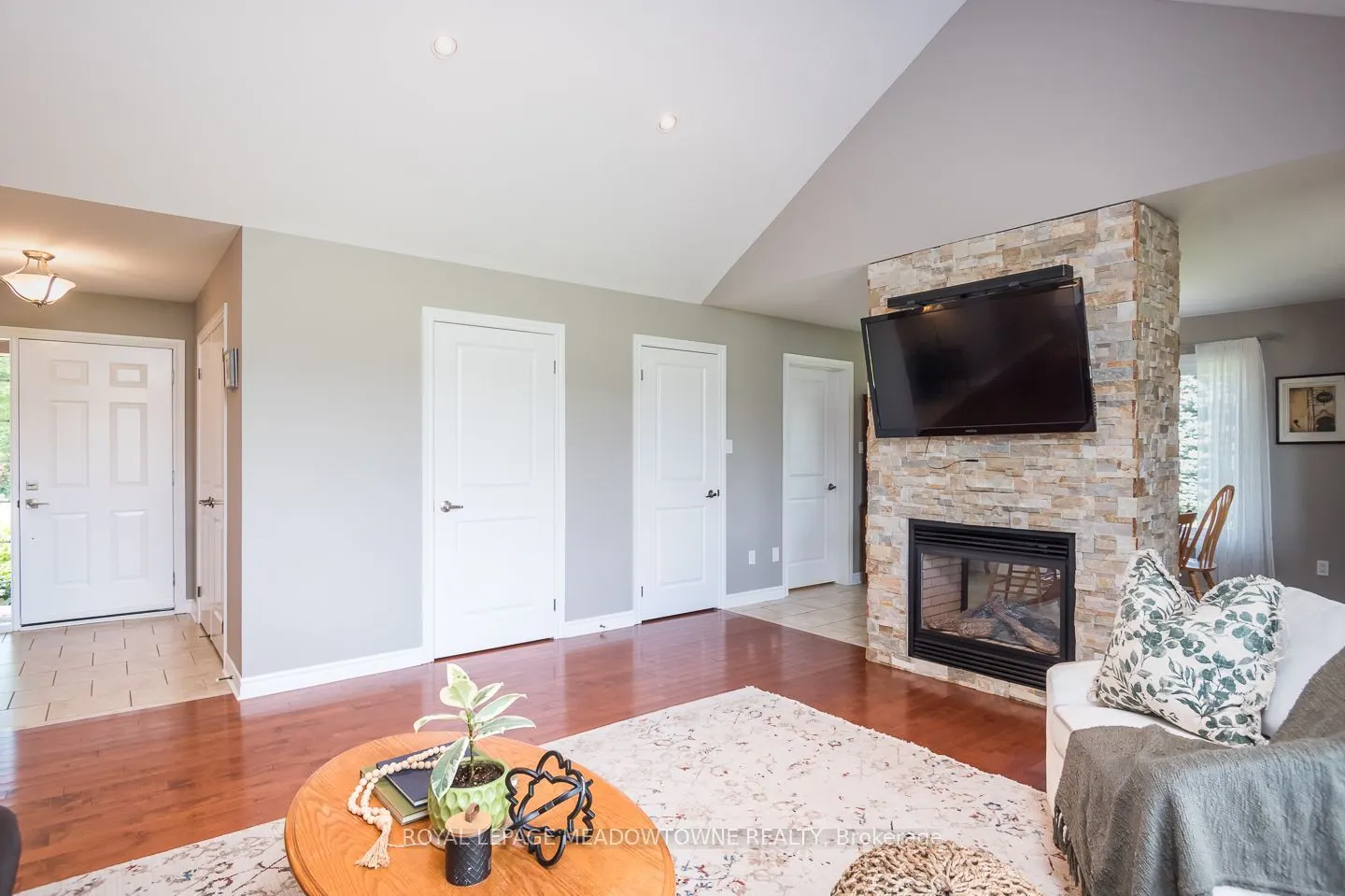 15 Mount Haven Crescent