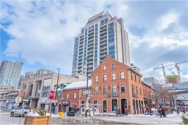 90 George Street #401