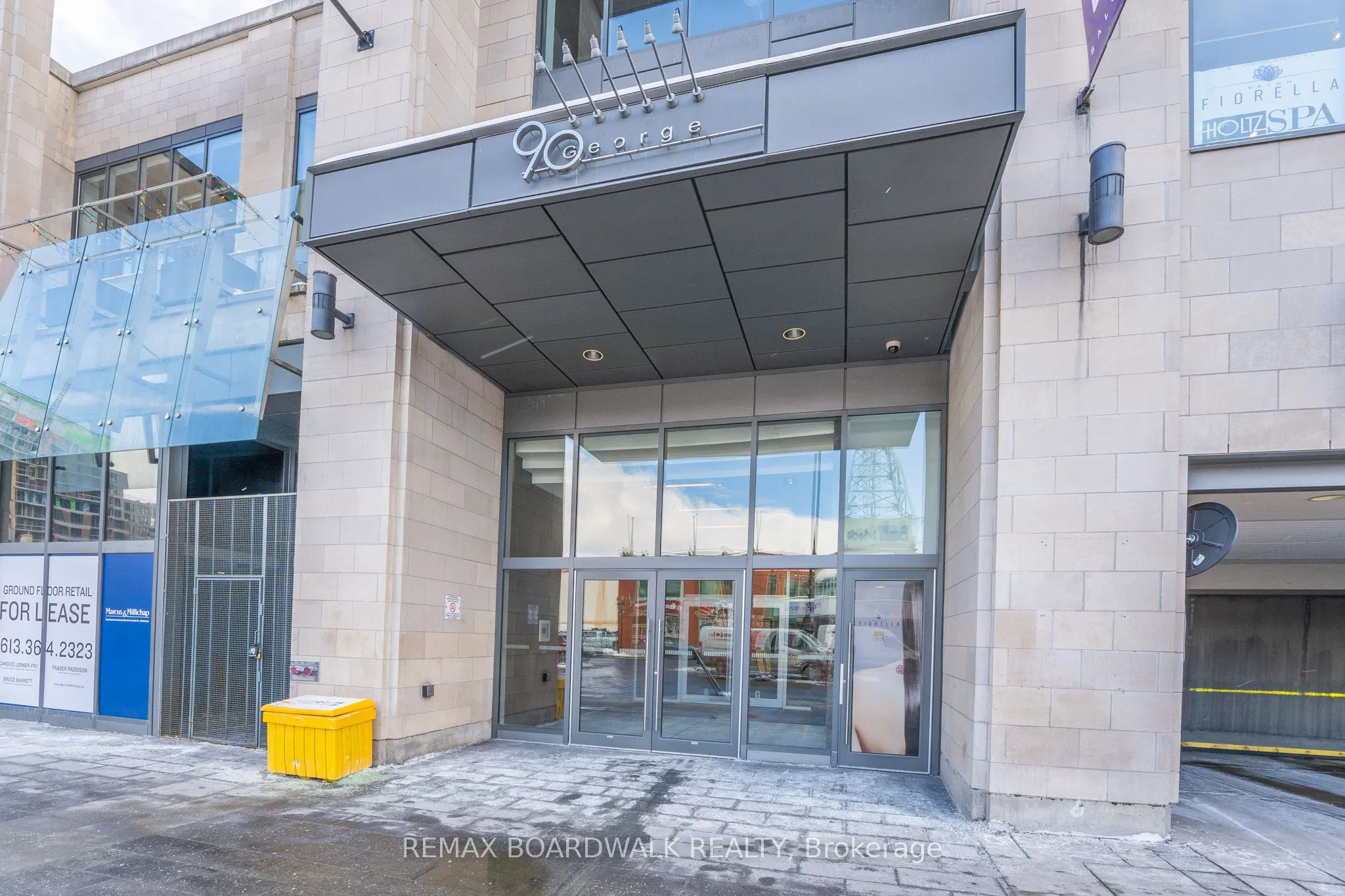 90 George Street #401