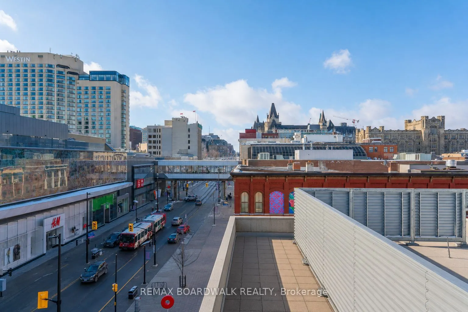 90 George Street #401