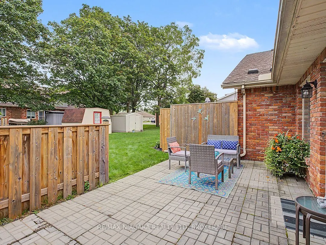 319 Elgin Street