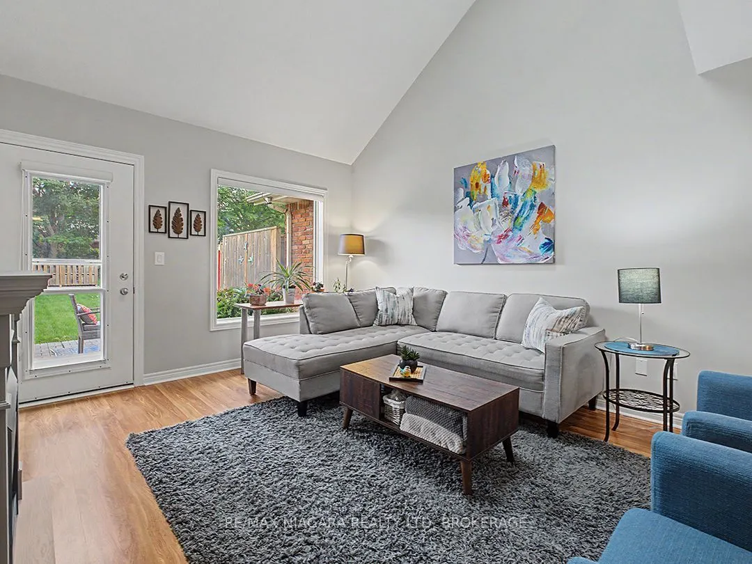 319 Elgin Street
