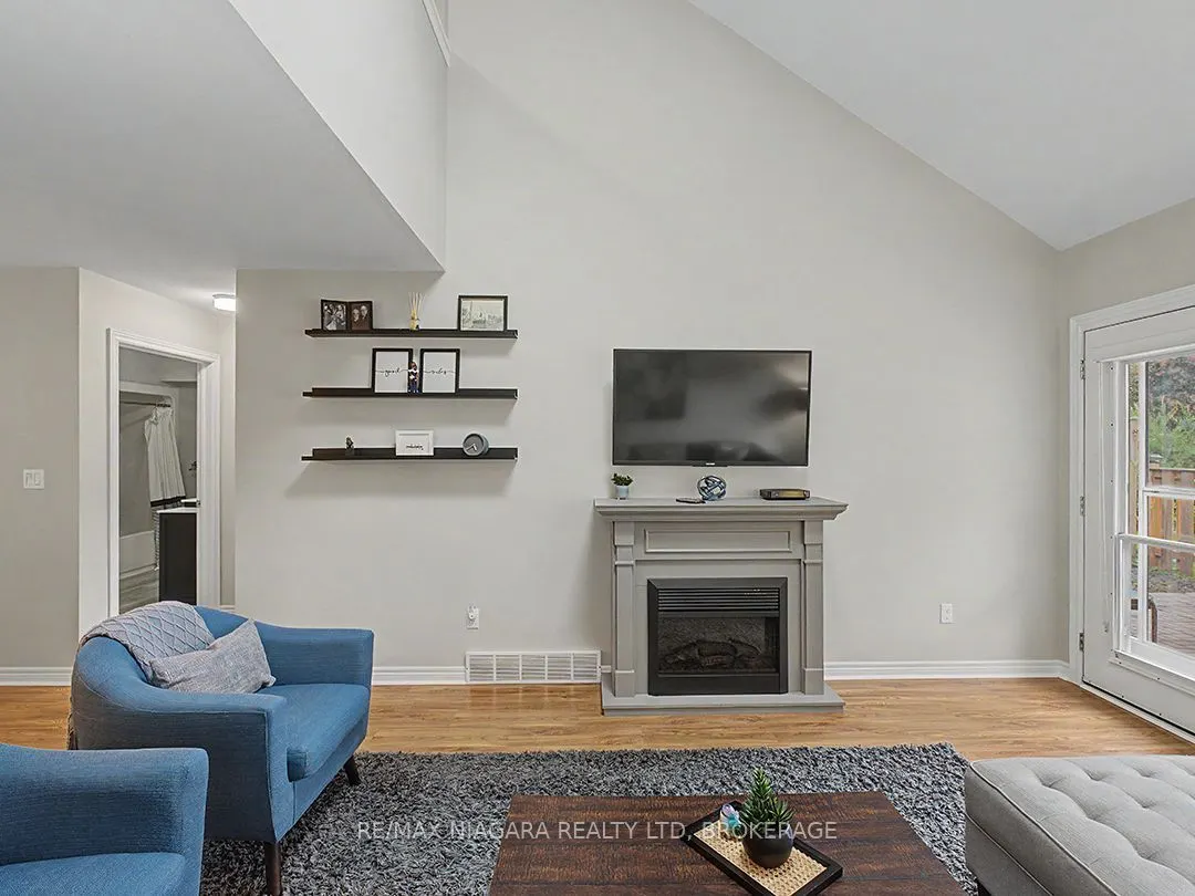 319 Elgin Street