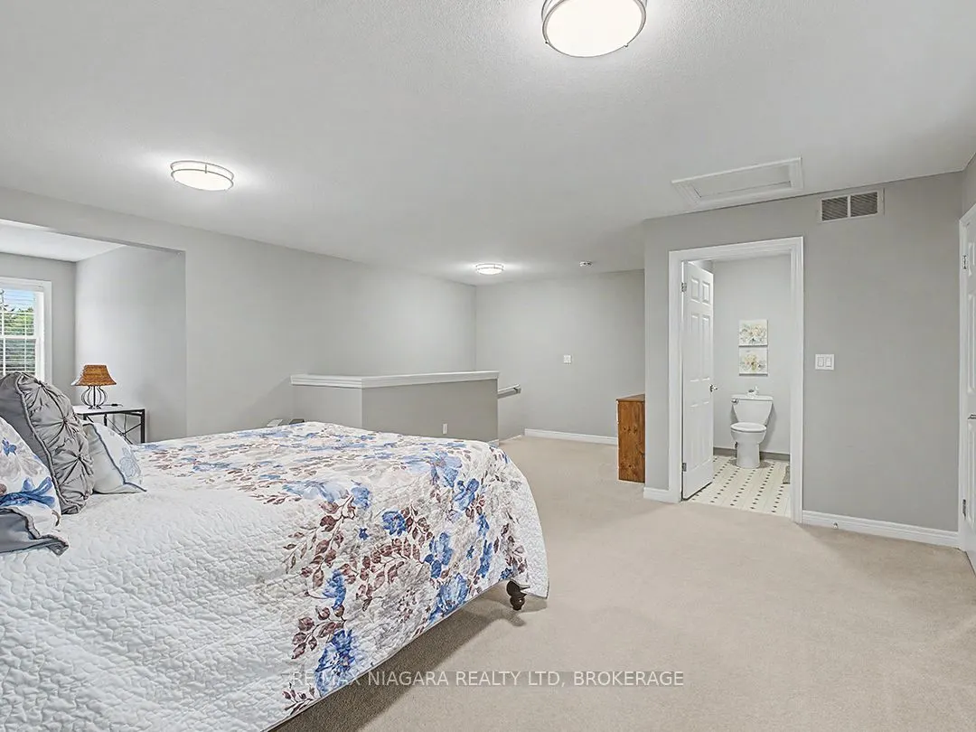 319 Elgin Street