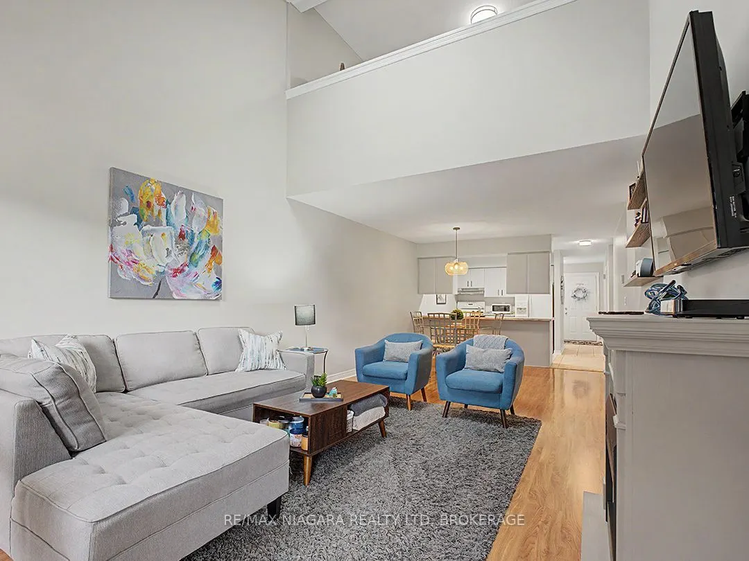 319 Elgin Street