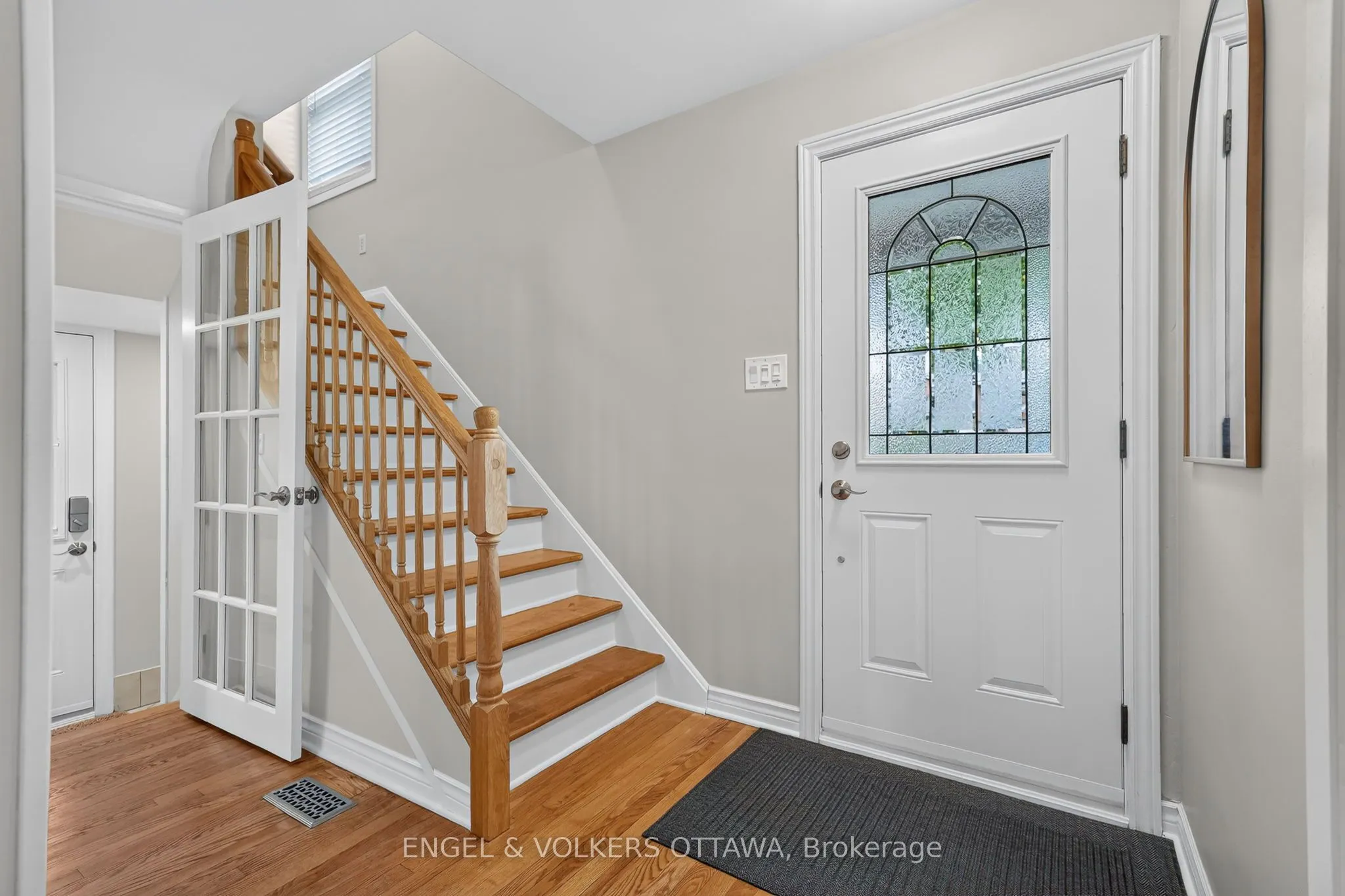 916 Iroquois Road