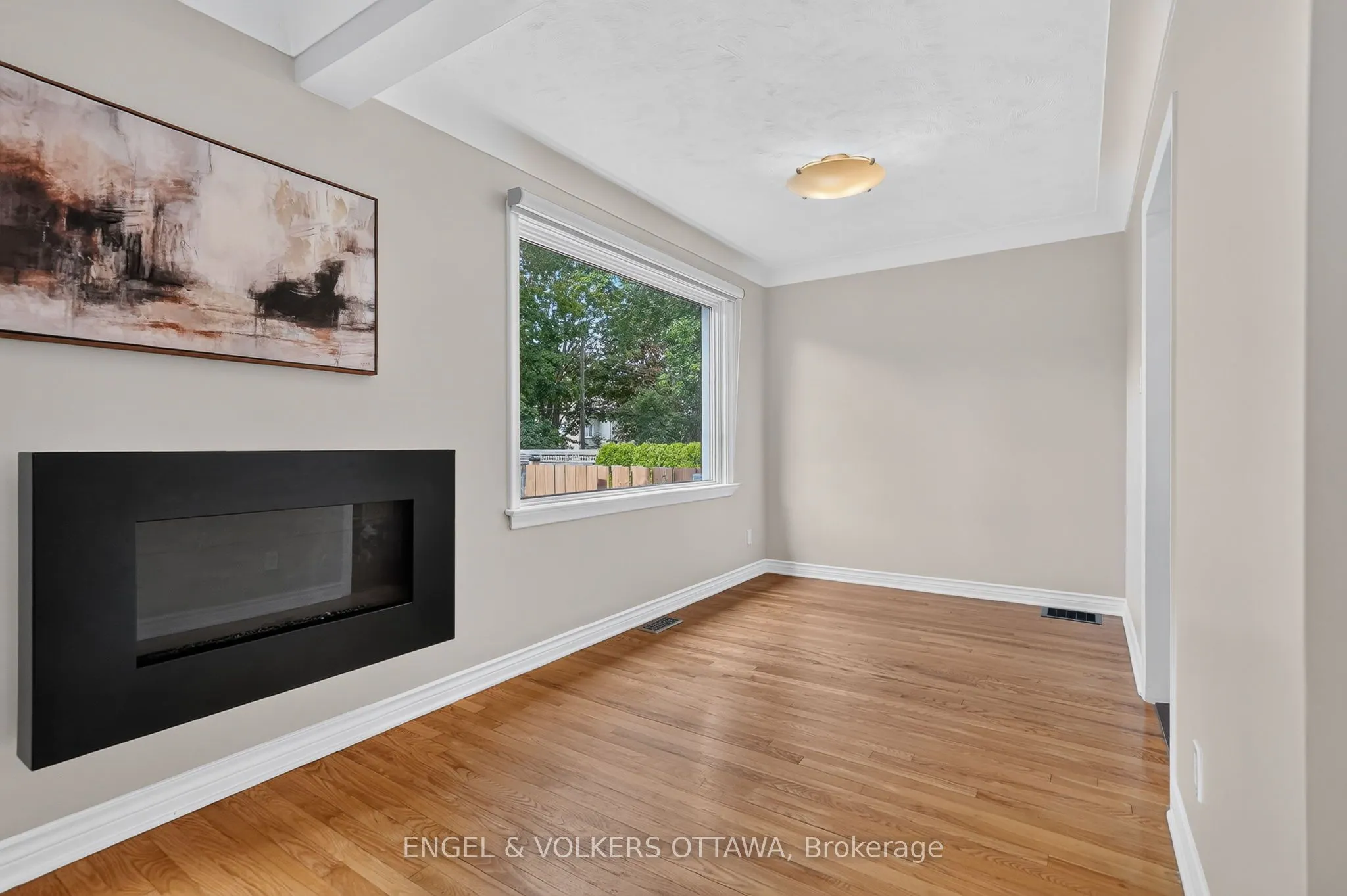 916 Iroquois Road