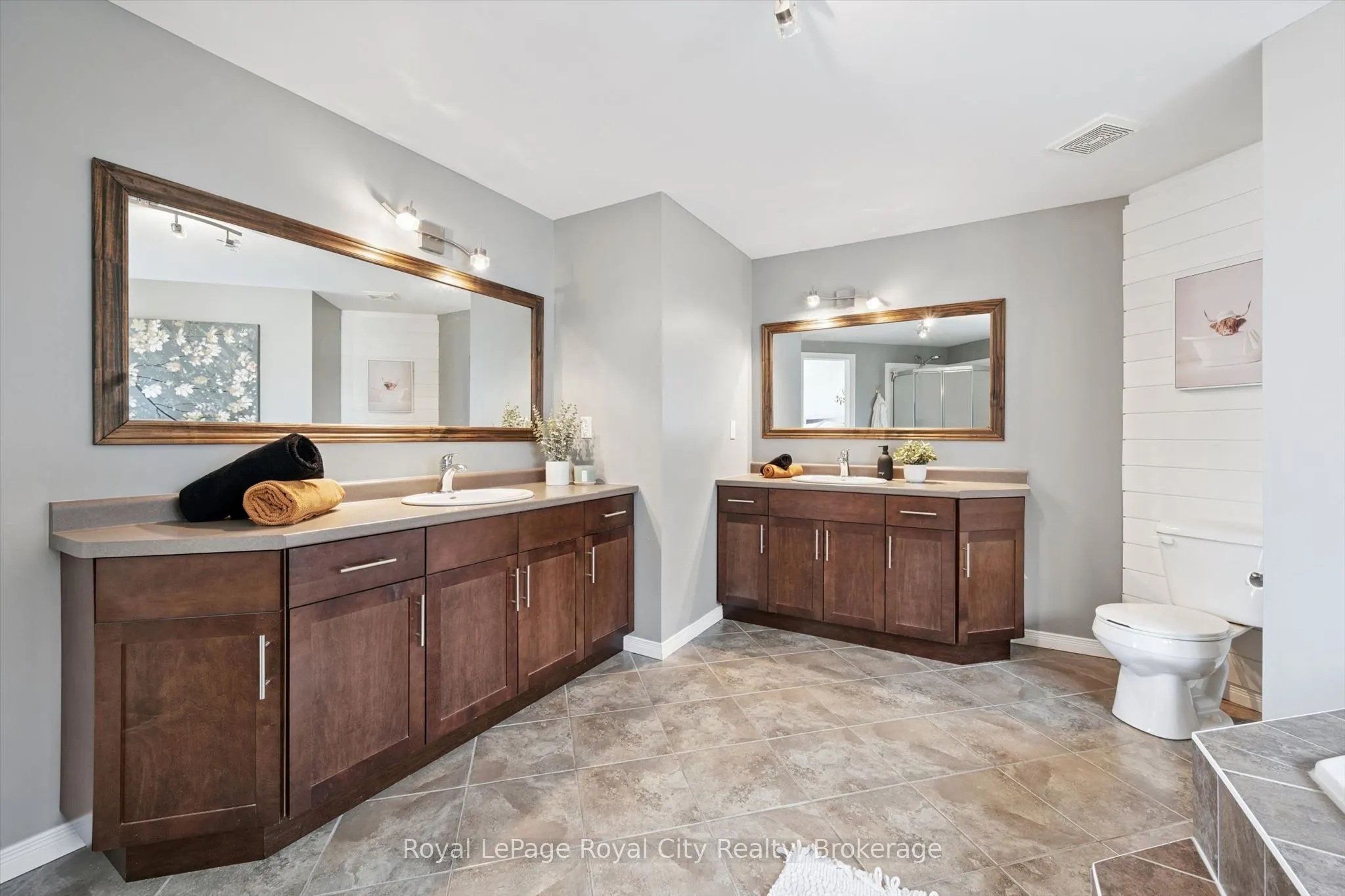 138 Flanders Road