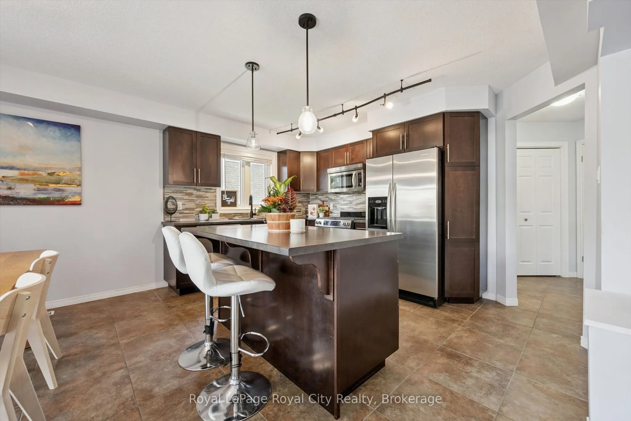 138 Flanders Road